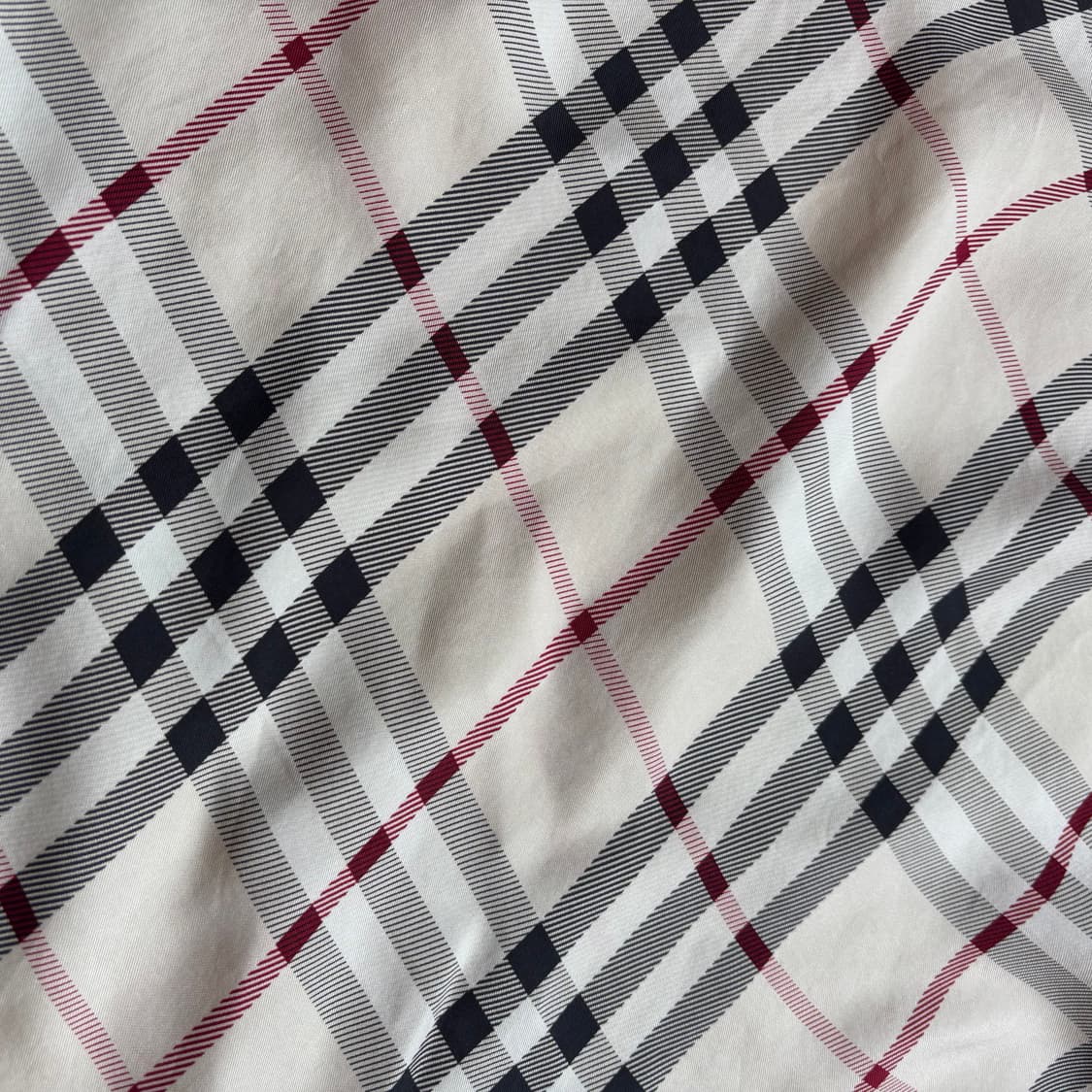 버버리 시그니처 체크 스카프 실크 대형 스카프 상품이미지9