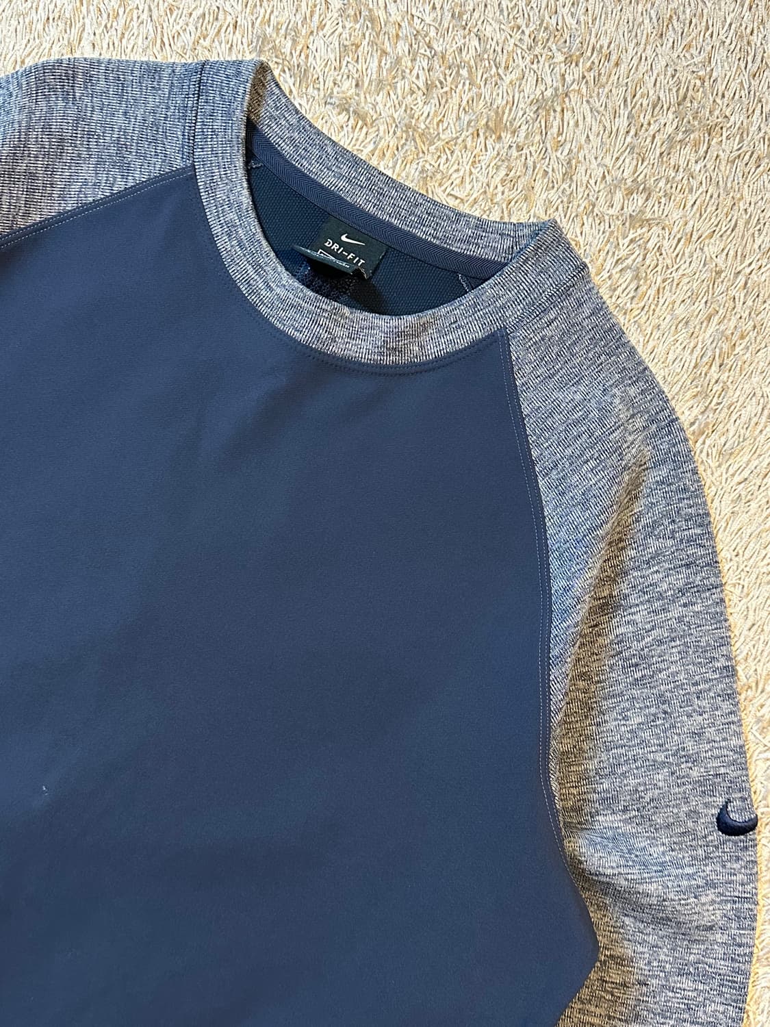 나이키 드라이핏 스우시 기능성 배색 맨투맨 상품이미지2