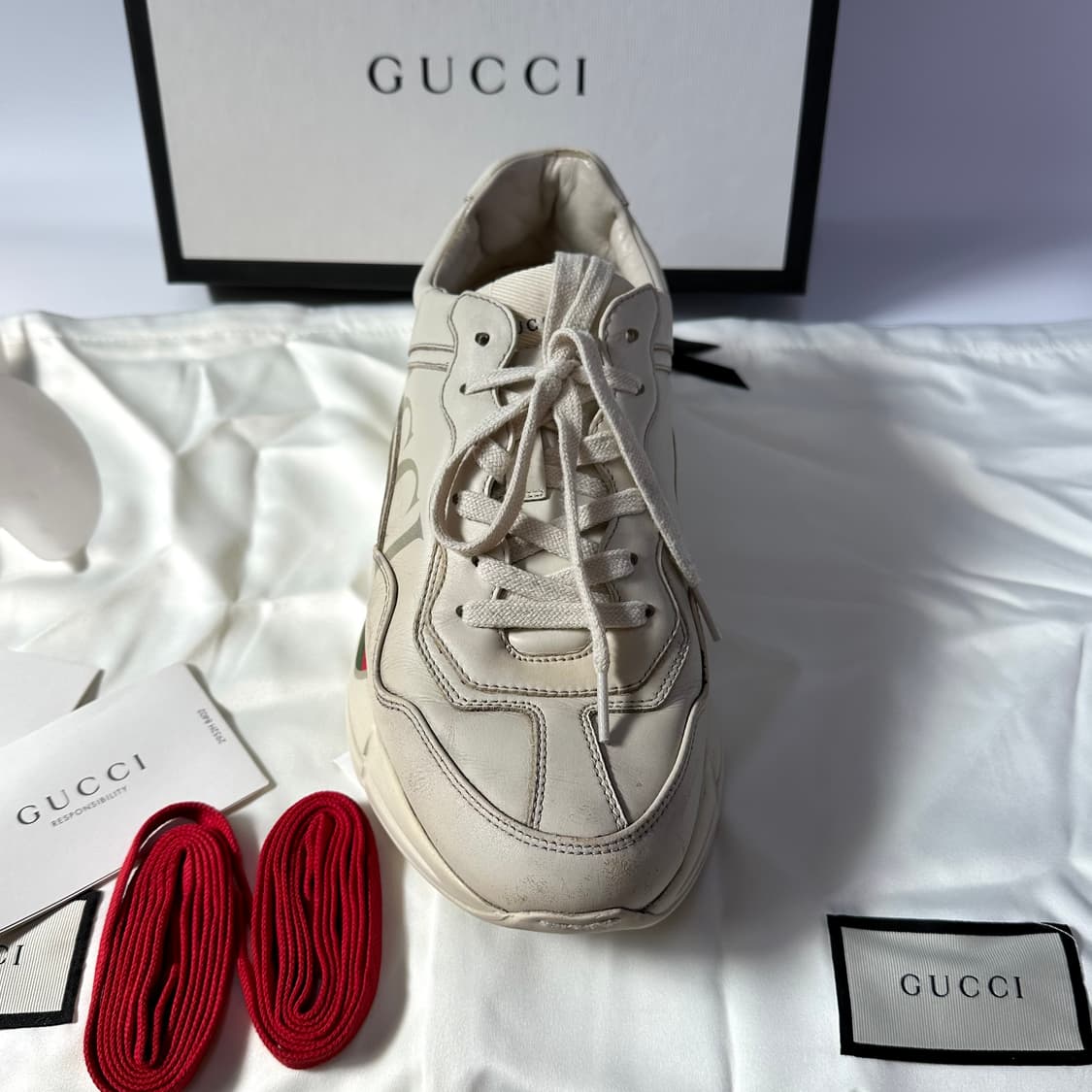 [풀박스] 구찌 롸이톤 레더 띠 로고 스니커즈 7.5(265mm) 라이톤 상품이미지3