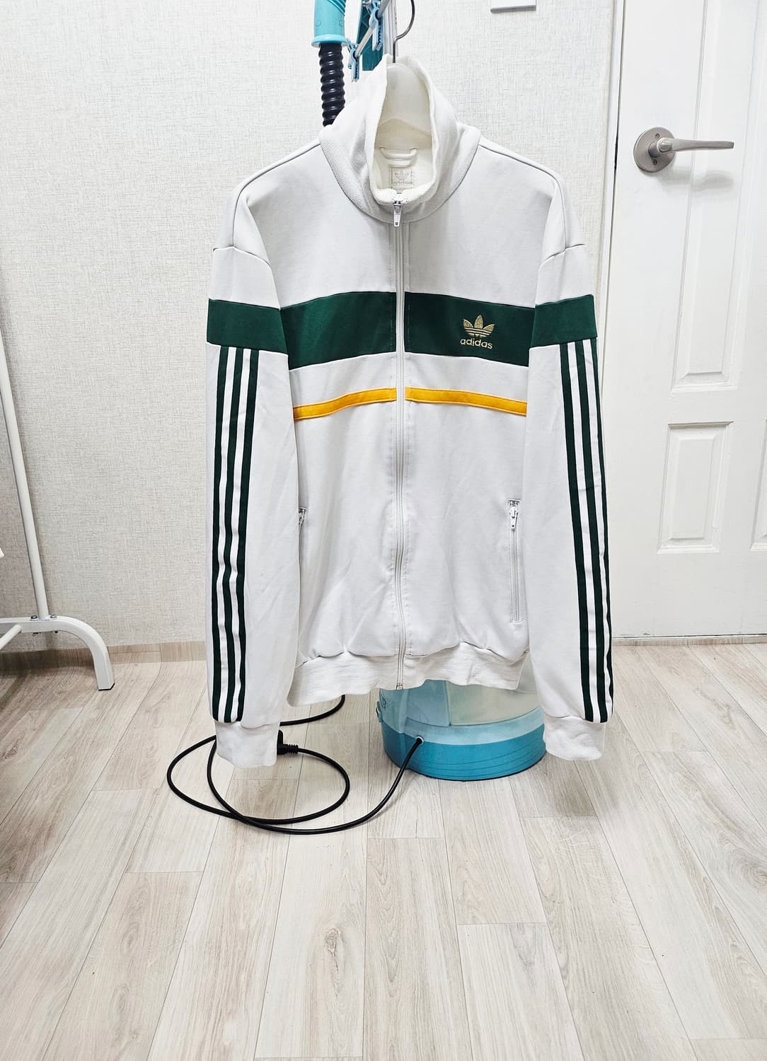 (105) ☆초대장급☆ 아디다스 파이어버드 호주 [흰초] 트랙탑져지 상품이미지1