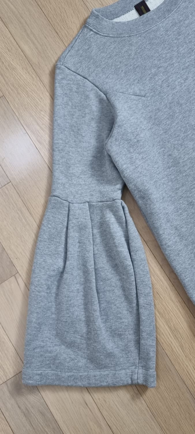 미하라야스히로 퍼프 슬리브 맨투맨 M  _ 여성  상품이미지3