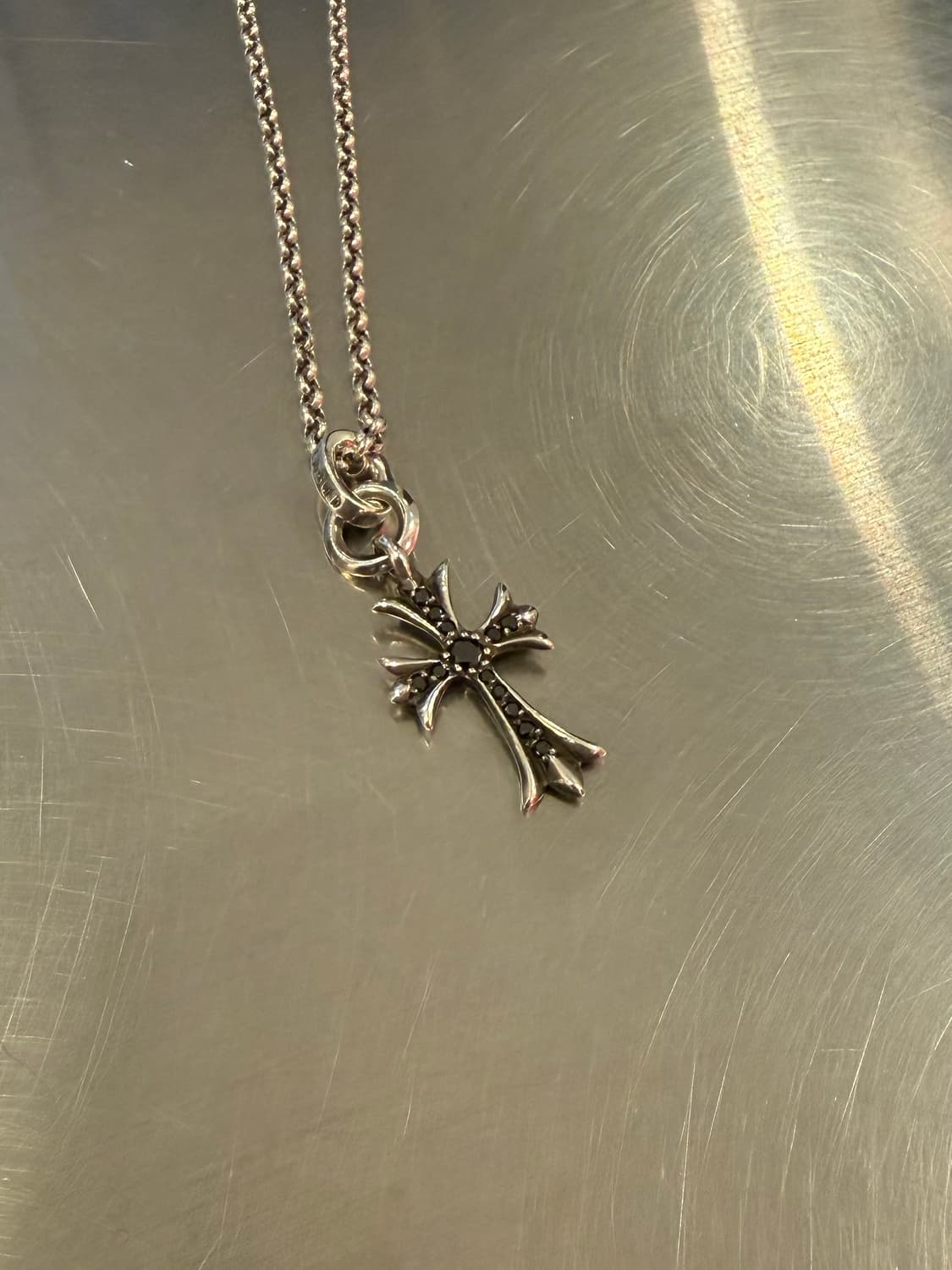 크롬하츠 타이니 크로스 블랙다이아 상품이미지1