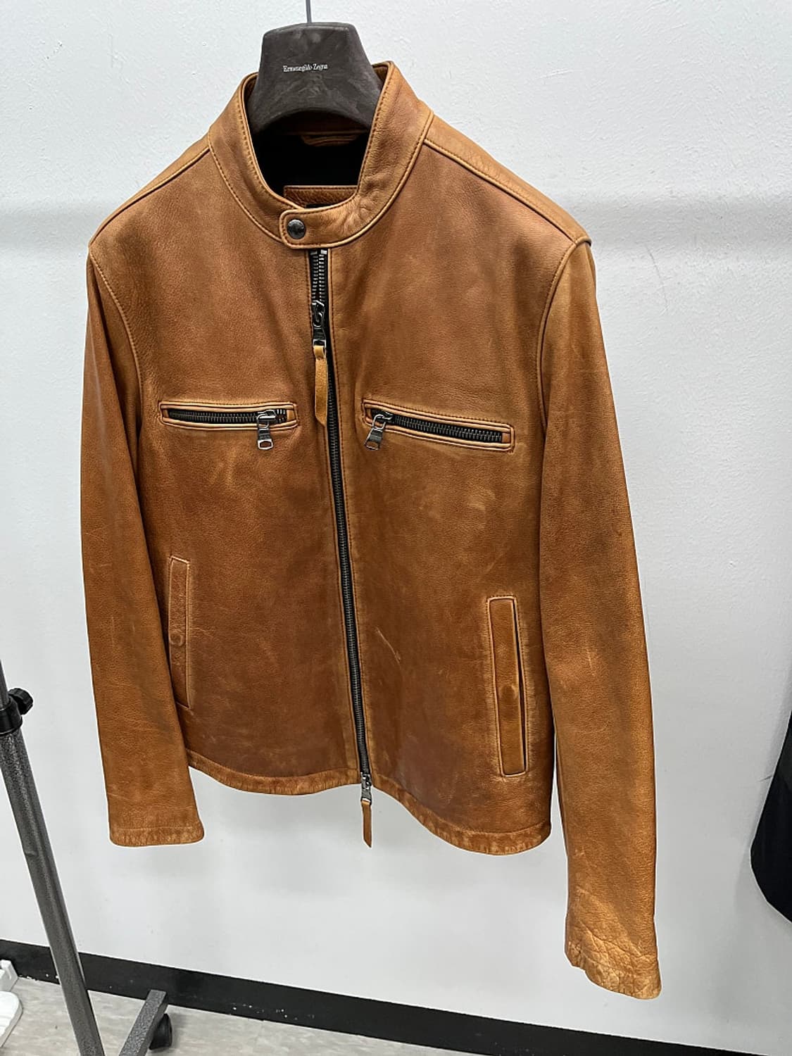 105) 바나나리퍼블릭 24ss 가죽자켓  상품이미지1