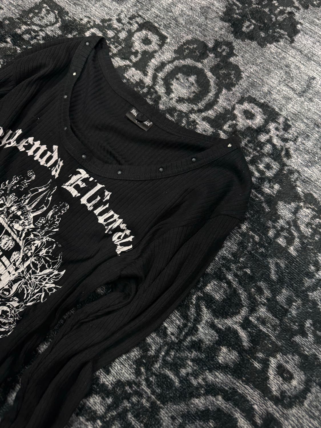 Body wave y2k stud gimmick ribbed cut se 상품이미지3