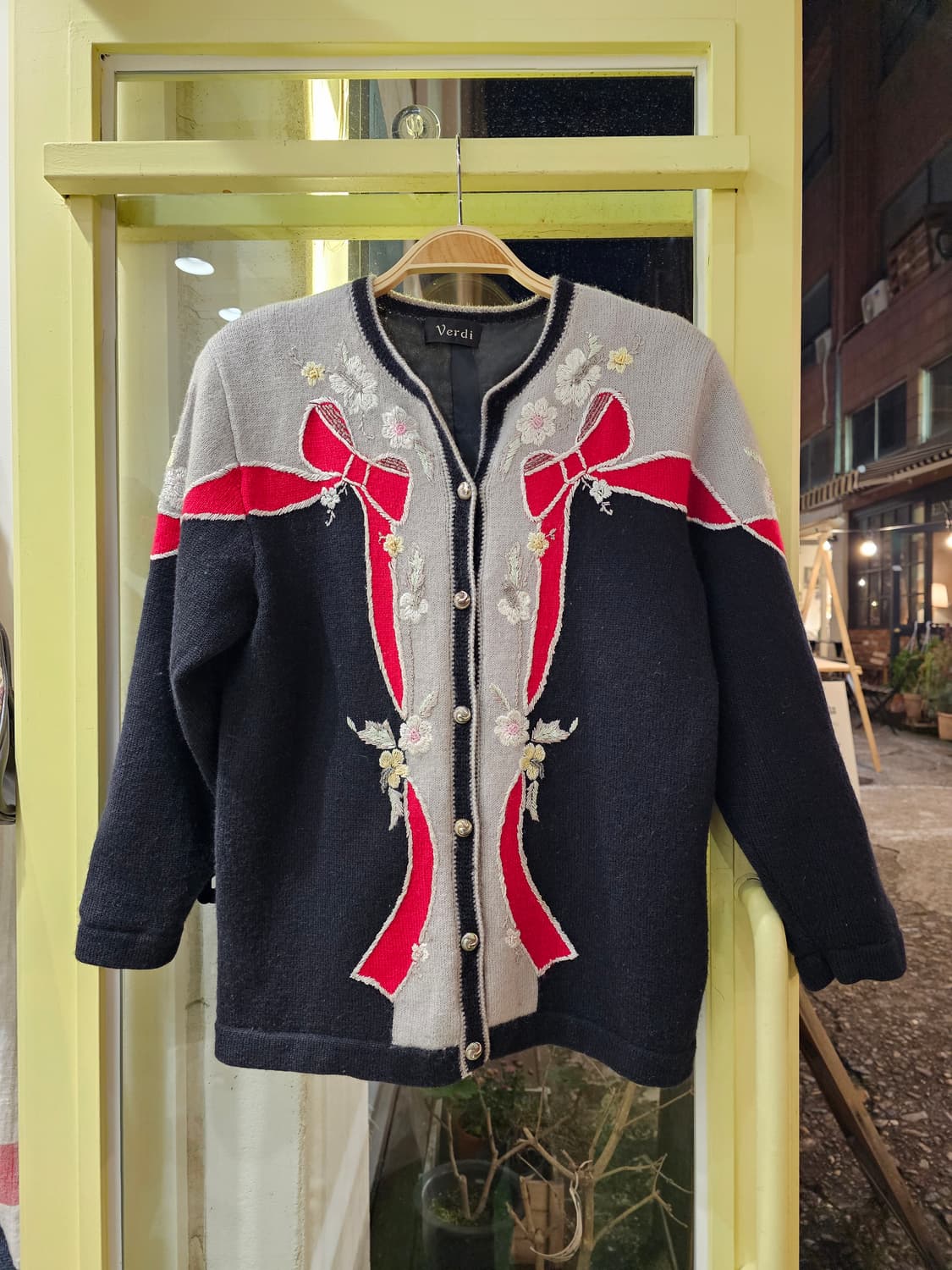 Verdi 유럽 리본 자수 울 가디건 상품이미지6