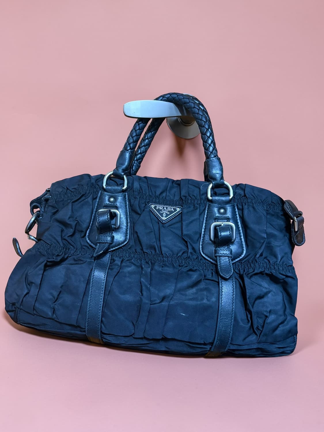 프라다 포코노 가죽 고프레 토트백 상품이미지1