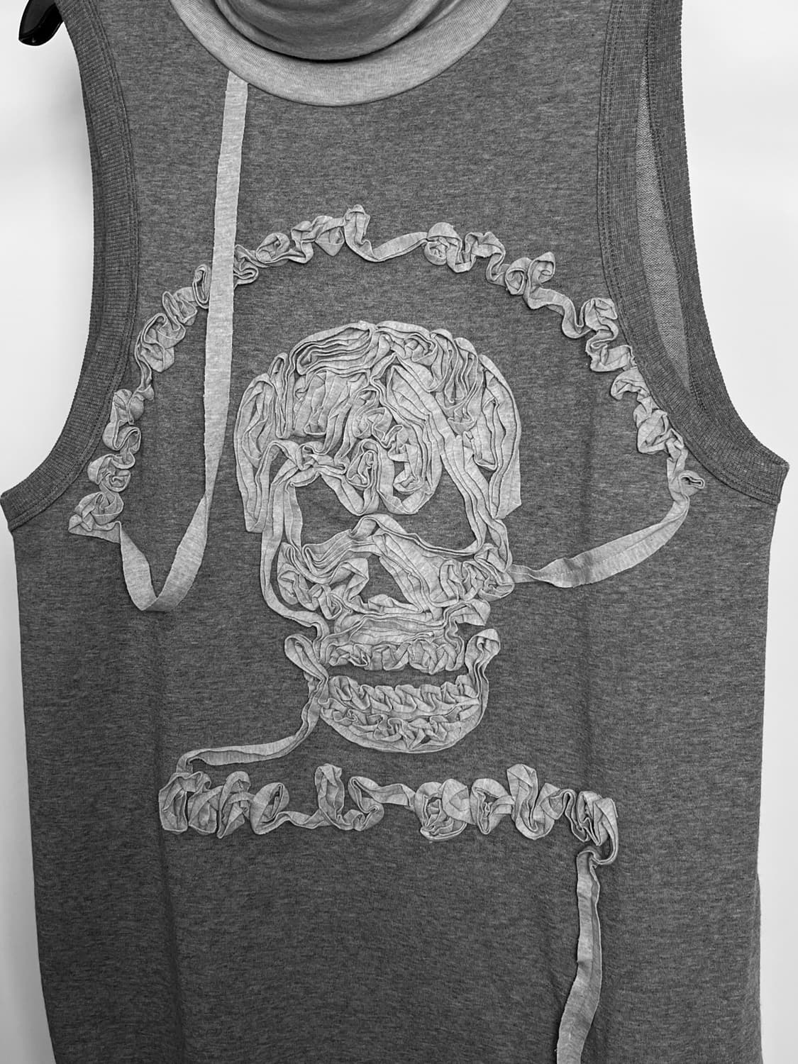 NOTHING SPECIAL 터틀넥 슬리브리스  상품이미지5