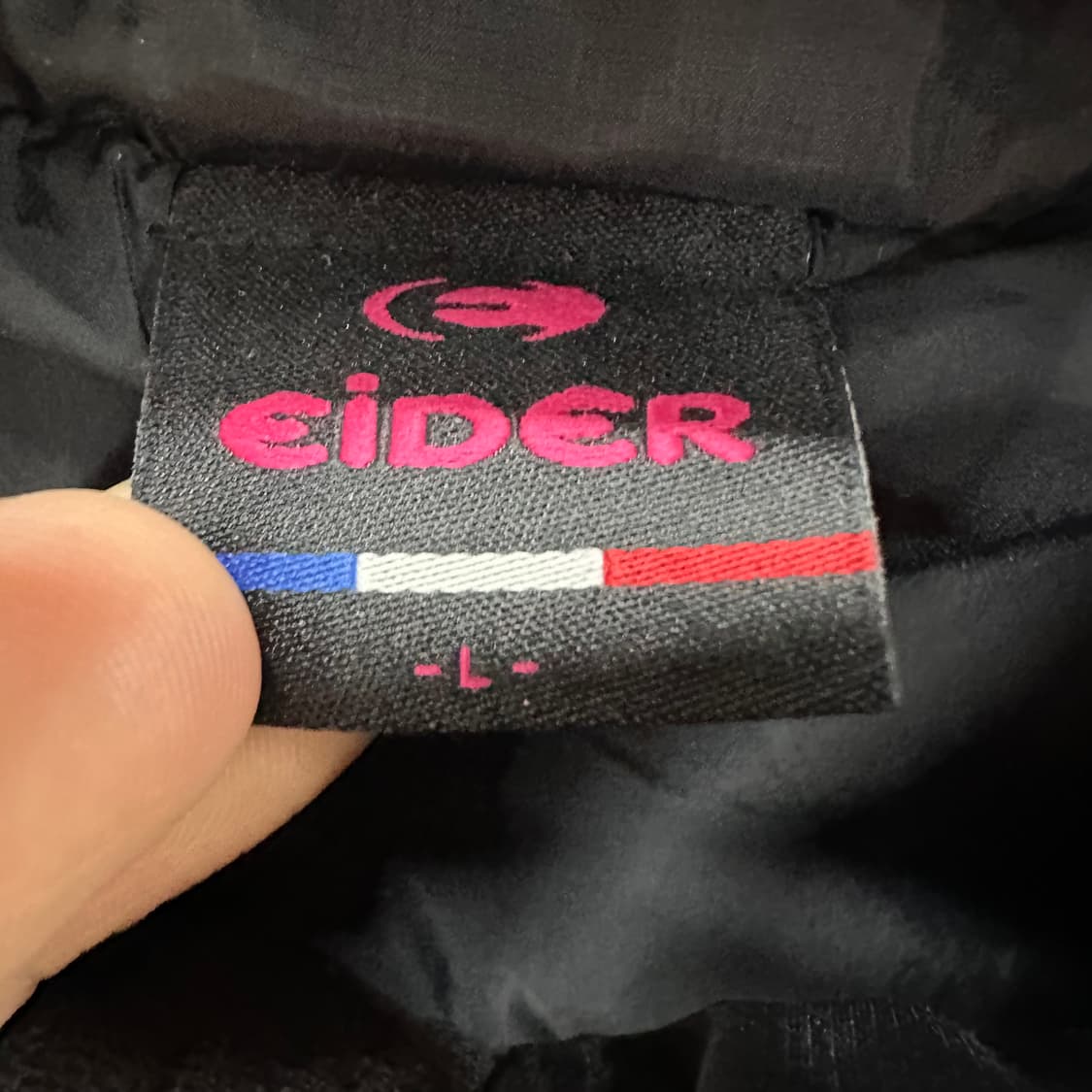 100 아이더 여자 구스다운 경량패딩 상품이미지3