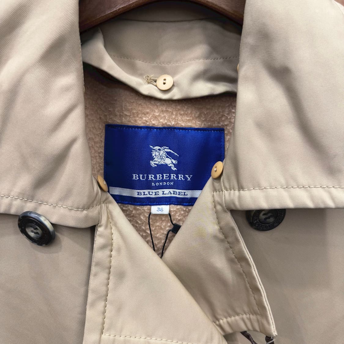 버버리 블루라벨 트렌치 코트 더블 버튼 벨트 디테일 베이지 상품이미지6