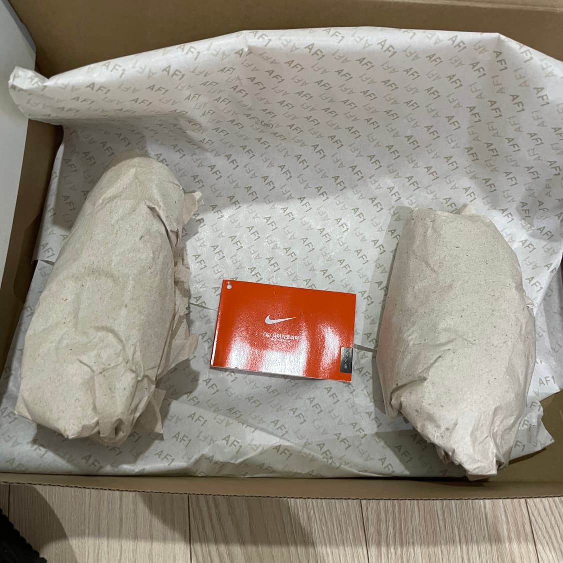 나이키 에어포스 1 '07 로우 트리플 블랙 CW2288-001 상품이미지9