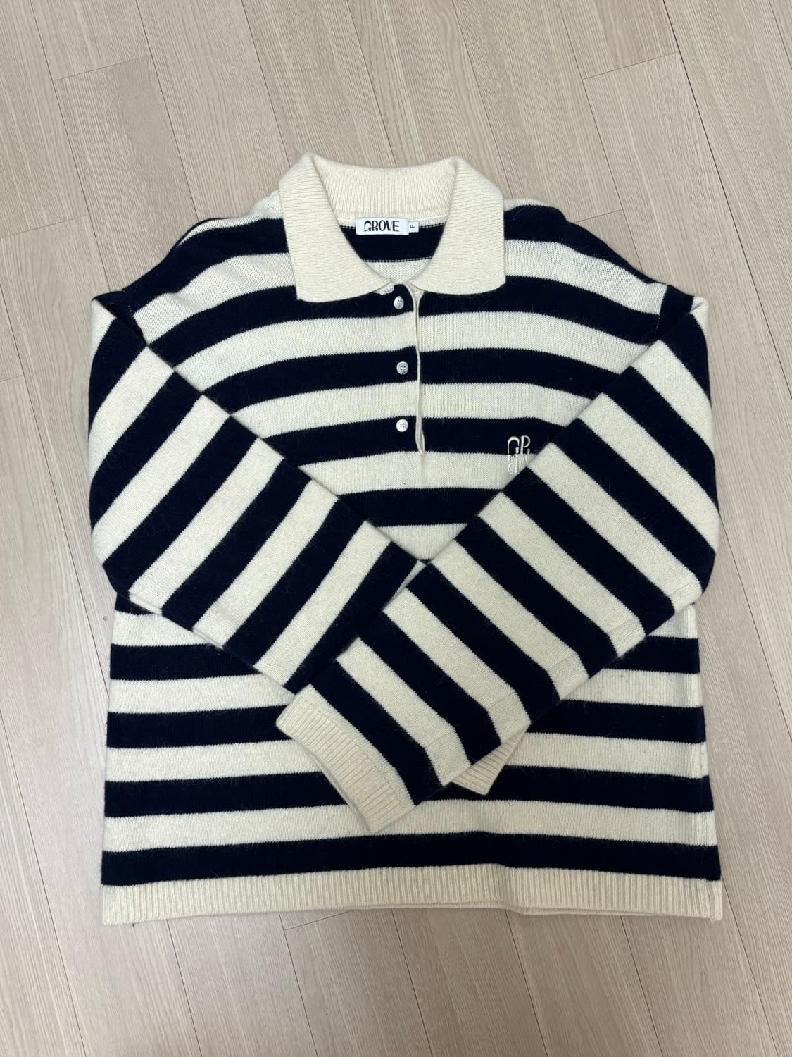 그로브 21HOLIDAY 스트라이프 카라니트 상품이미지5