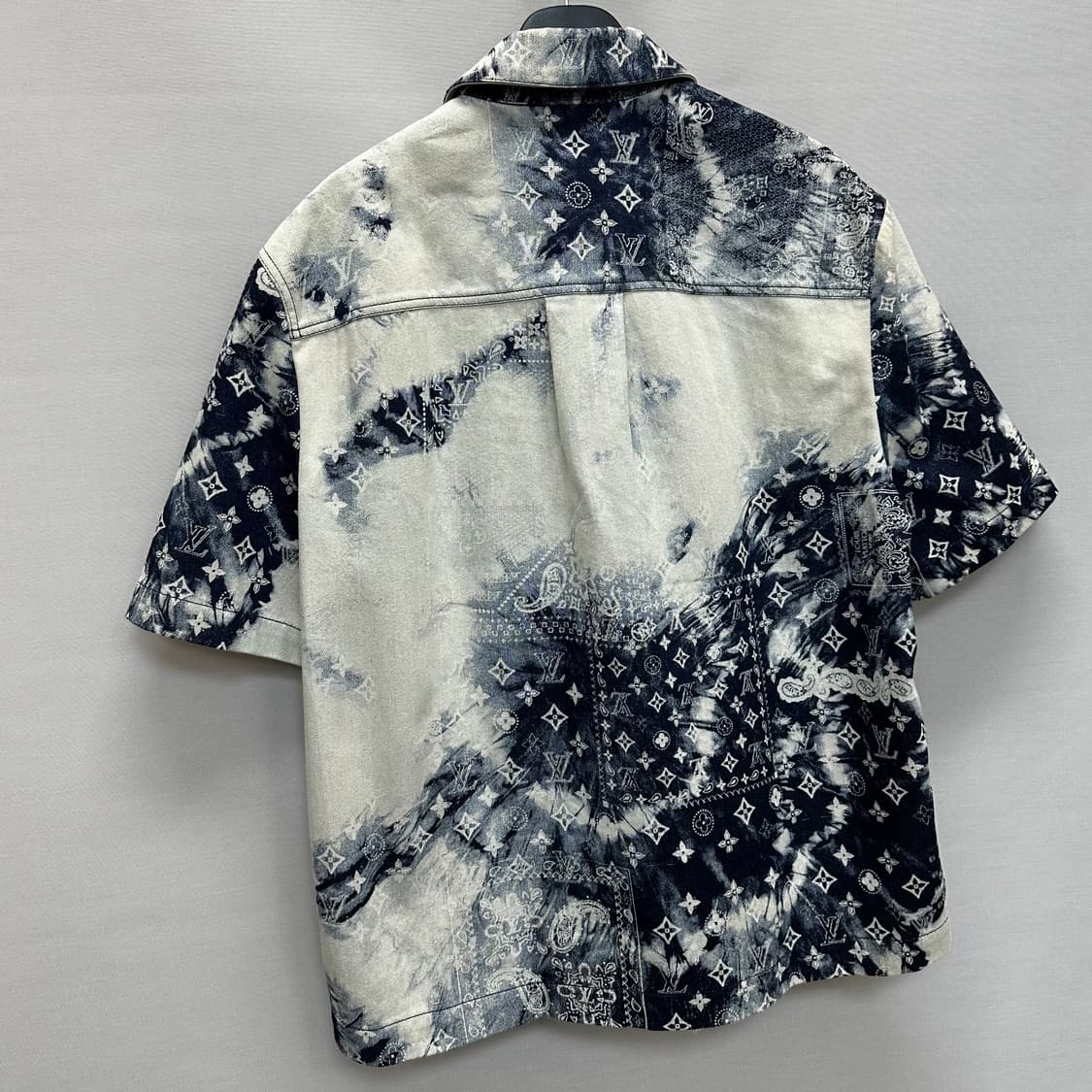 루이비통 모노그램 반다나 데님 셔츠 인디고 (105)  상품이미지6