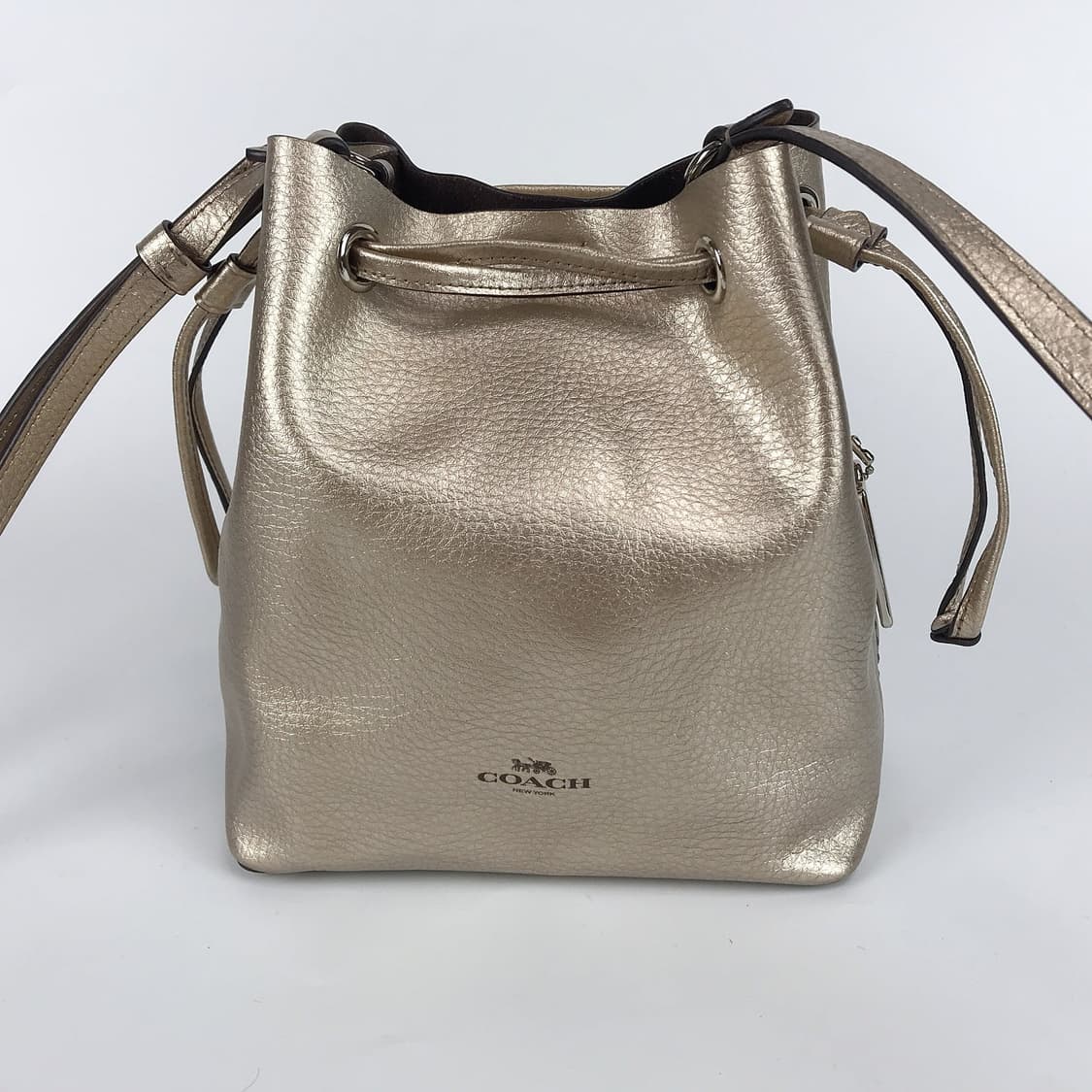 코치 미니백 버킷 복조리백 크로스바디백 여성 가방 상품이미지2