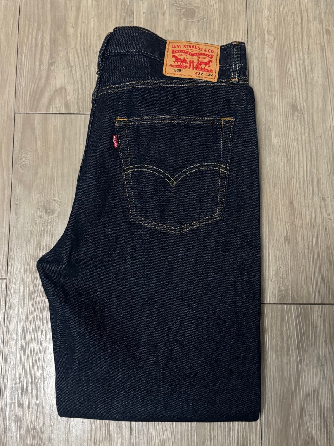 새제품) 리바이스 코리아 / 565 루즈 스트레이트 / 32x32 상품이미지3