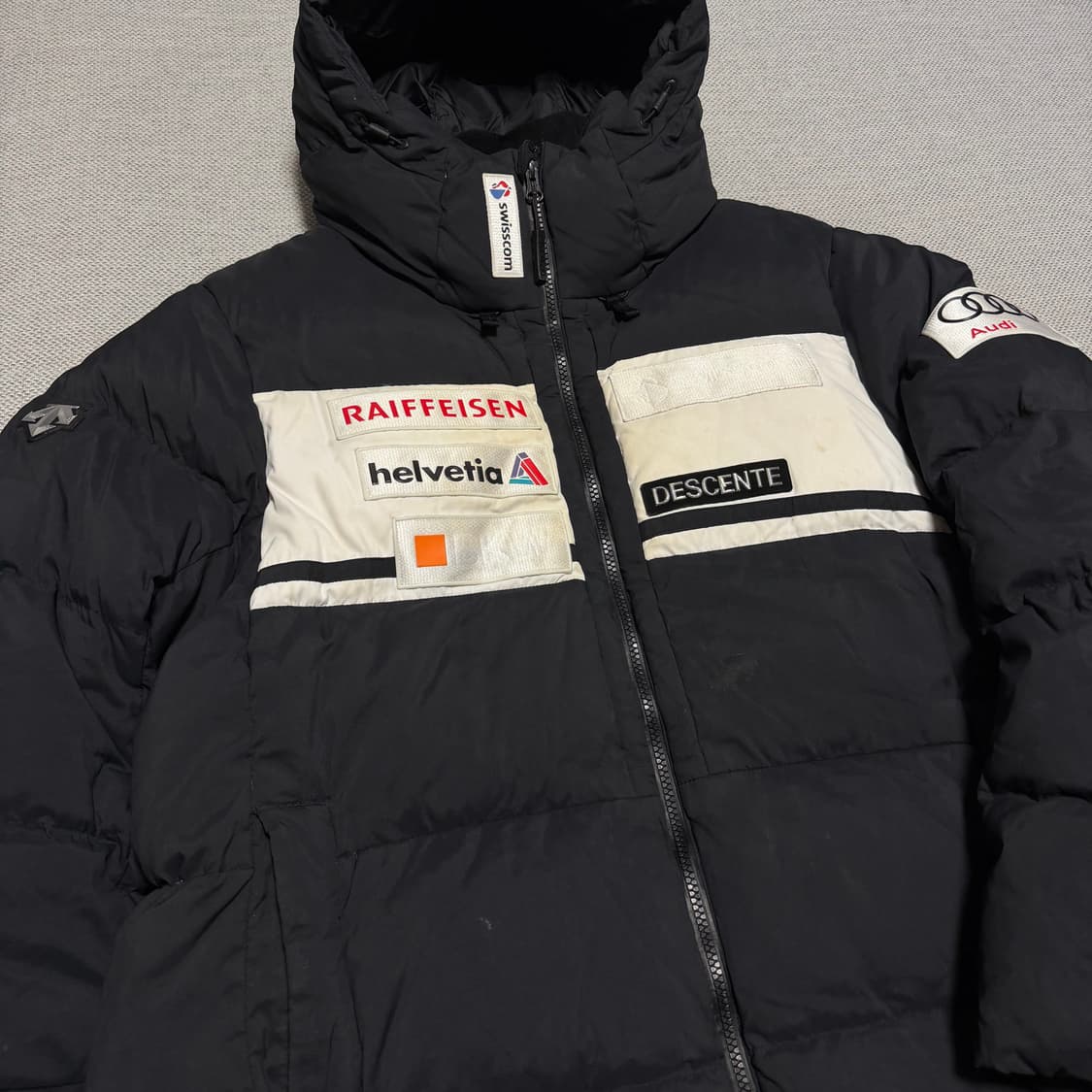 데상트 아우디 스위스 스키 롱패딩 상품이미지5