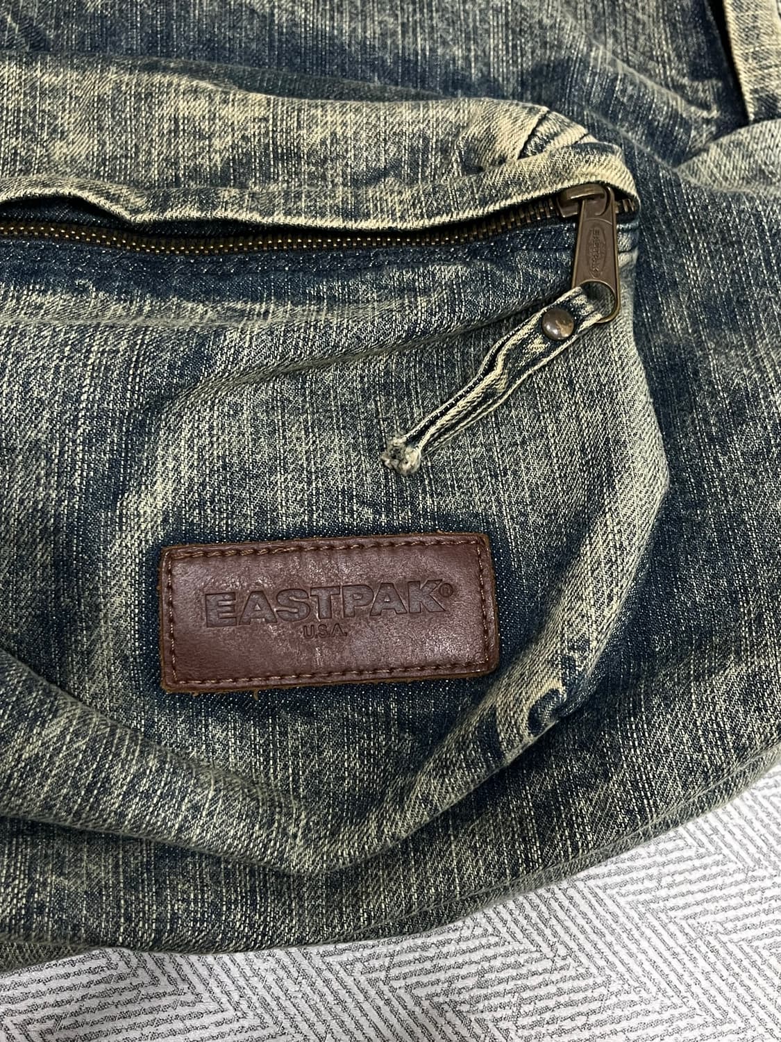 이스트팩 데님 빈티지 워싱 Y2K 백팩 노트북백팩 상품이미지7
