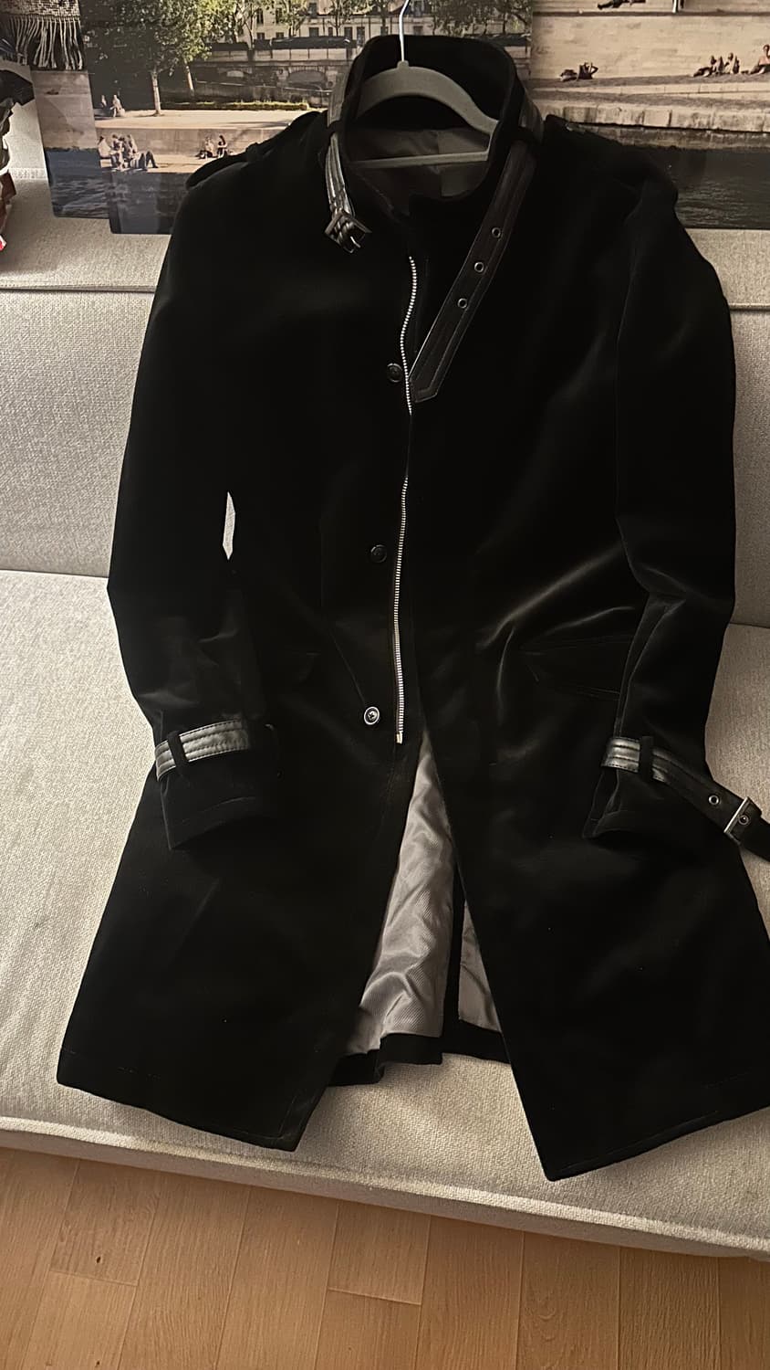 토네이도마트 견장 지퍼 밸벳 버튼코트  상품이미지1