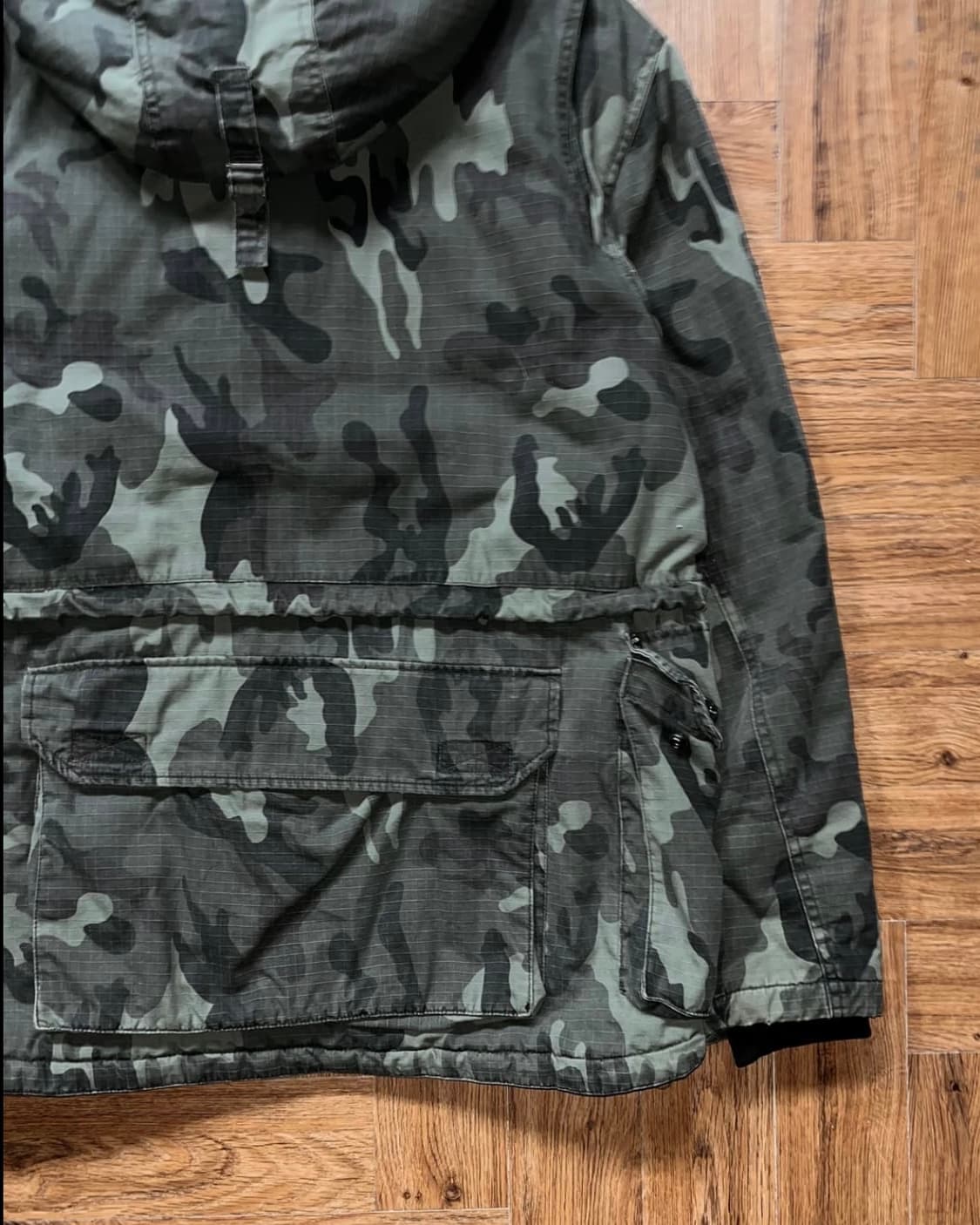 후부 밀리터리 카모 디테일 야상점퍼  상품이미지8