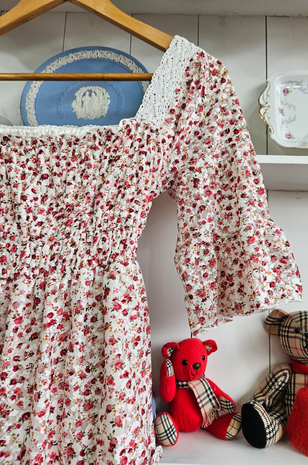 리즈리사(LIZ LISA) 잔꽃 셔링 레이스 튜닉 상품이미지3