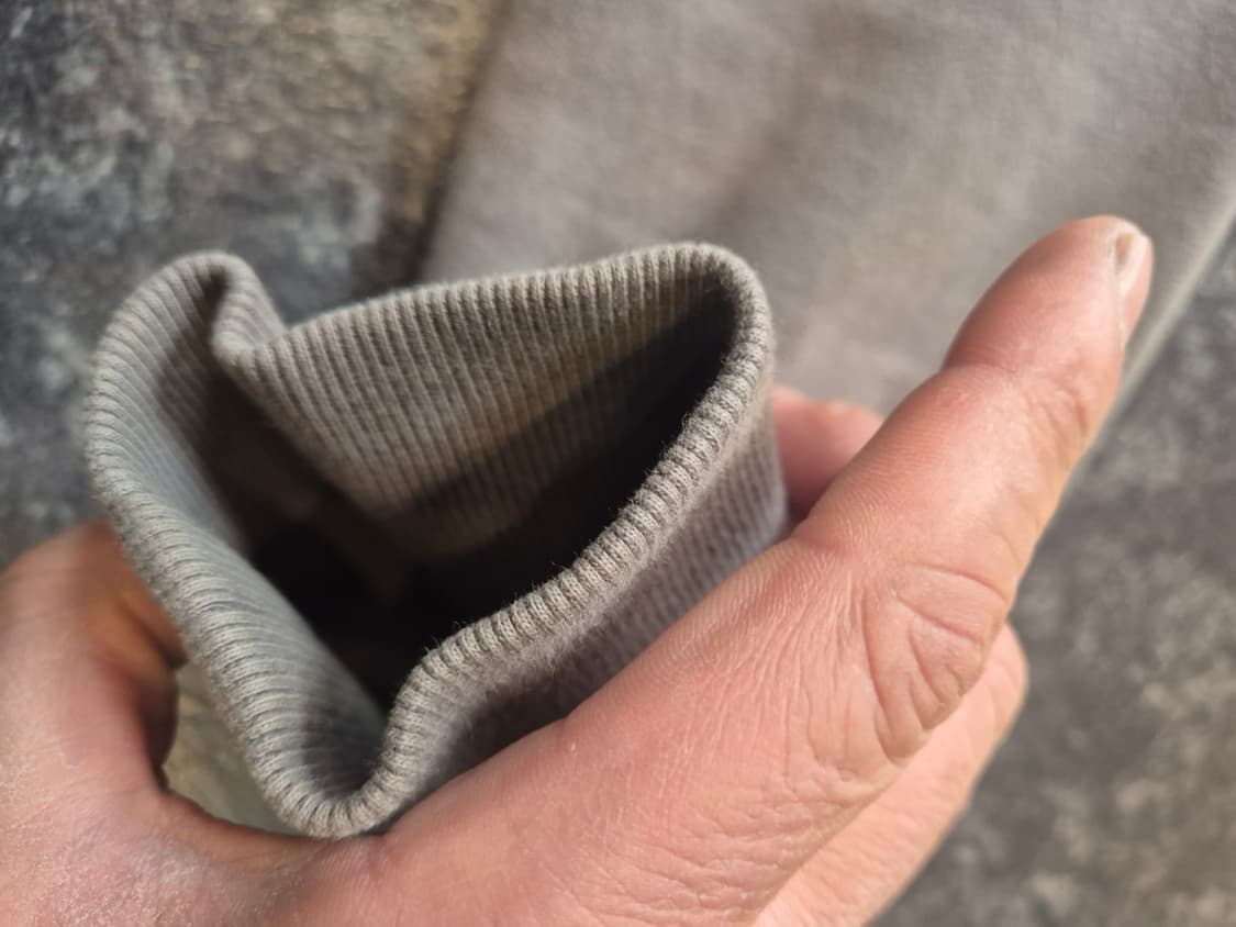 🦉 럭키슈에뜨 부엉이 자수 맨투맨 M (여성) 상품이미지5