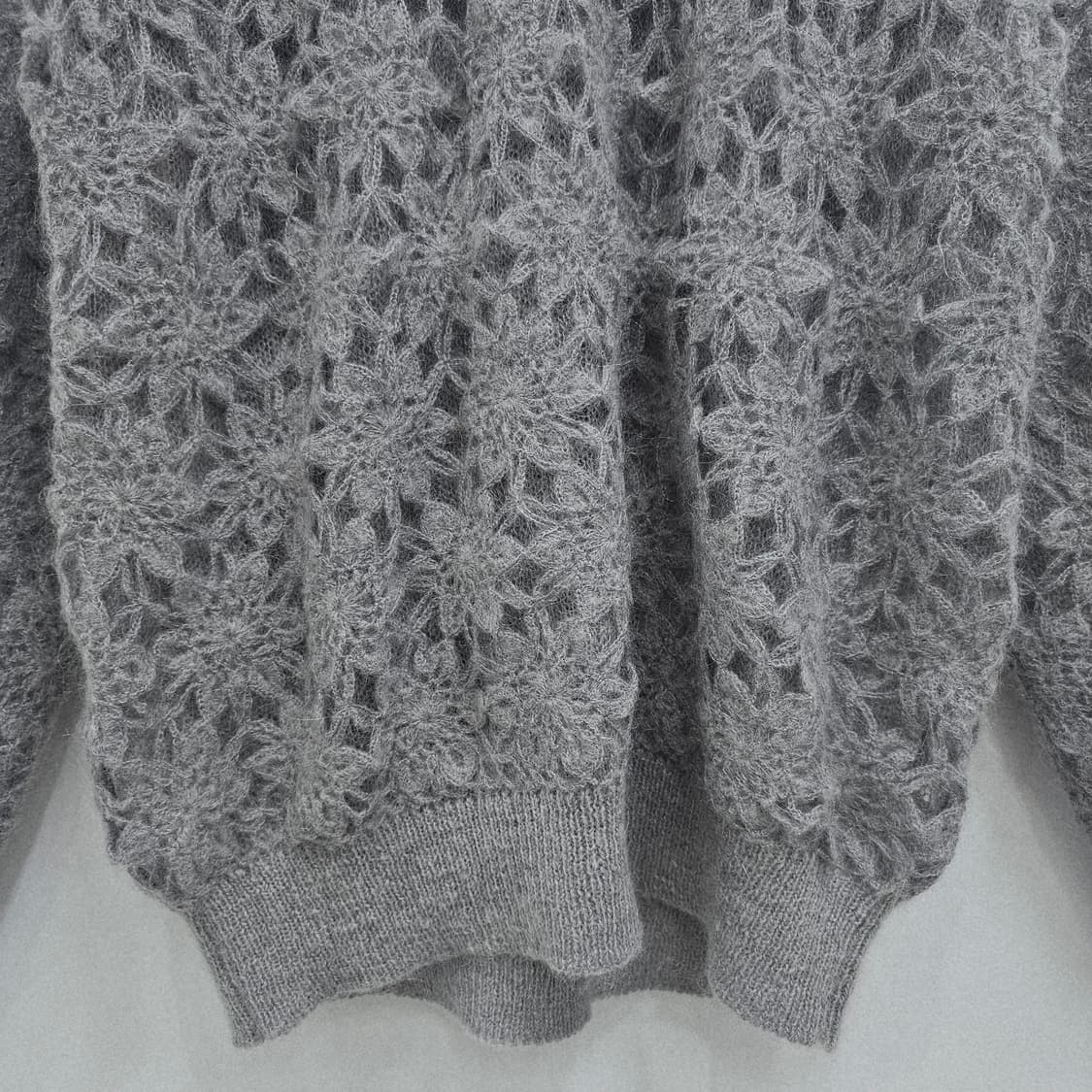 그레이 울 시스루 루즈핏 니트 상품이미지6