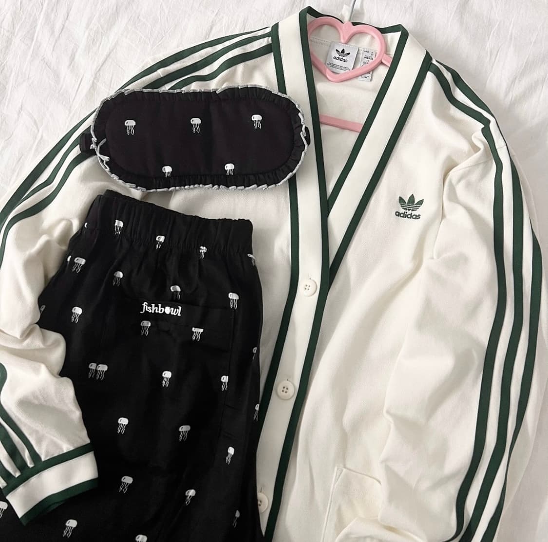 아디다스 흰초 대대장 가디건 상품이미지1