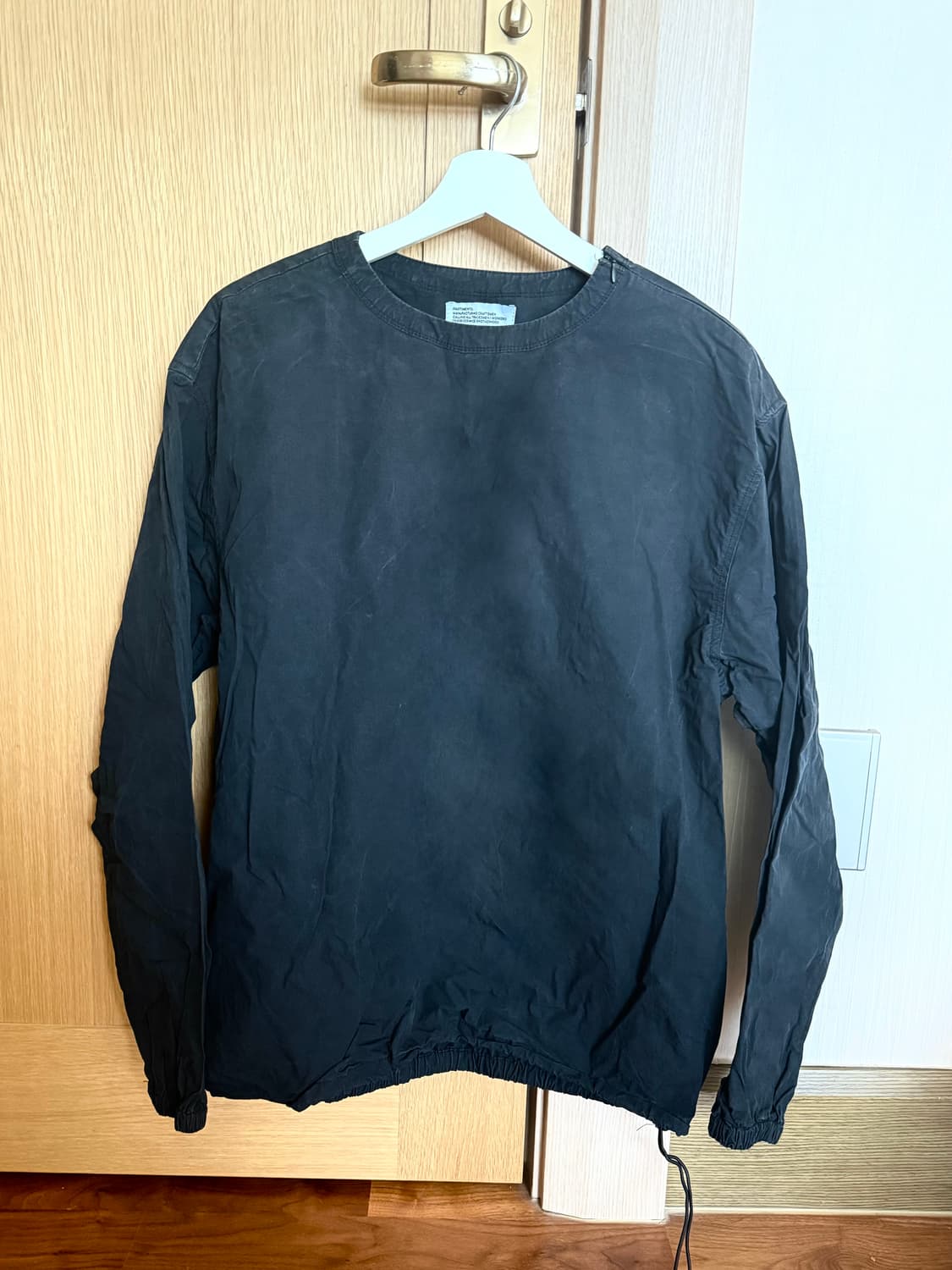 파르티멘토 바람막이 벌룬 맨투맨 상품이미지1