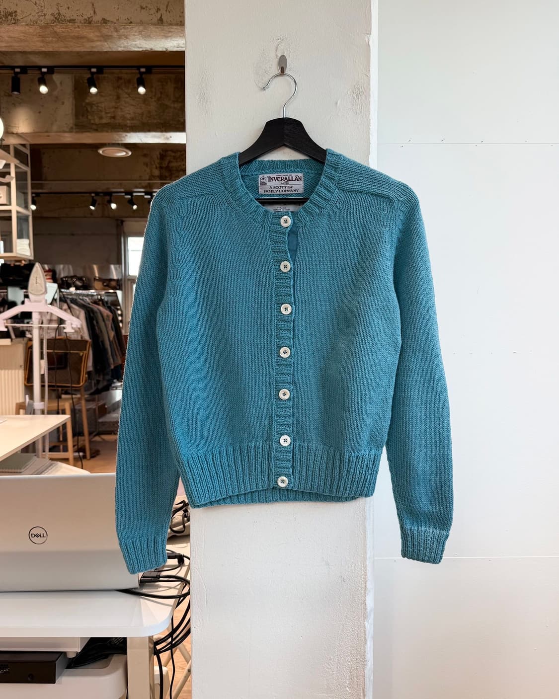 인버알란 얼바닉 블루 라운드 가디건  상품이미지2