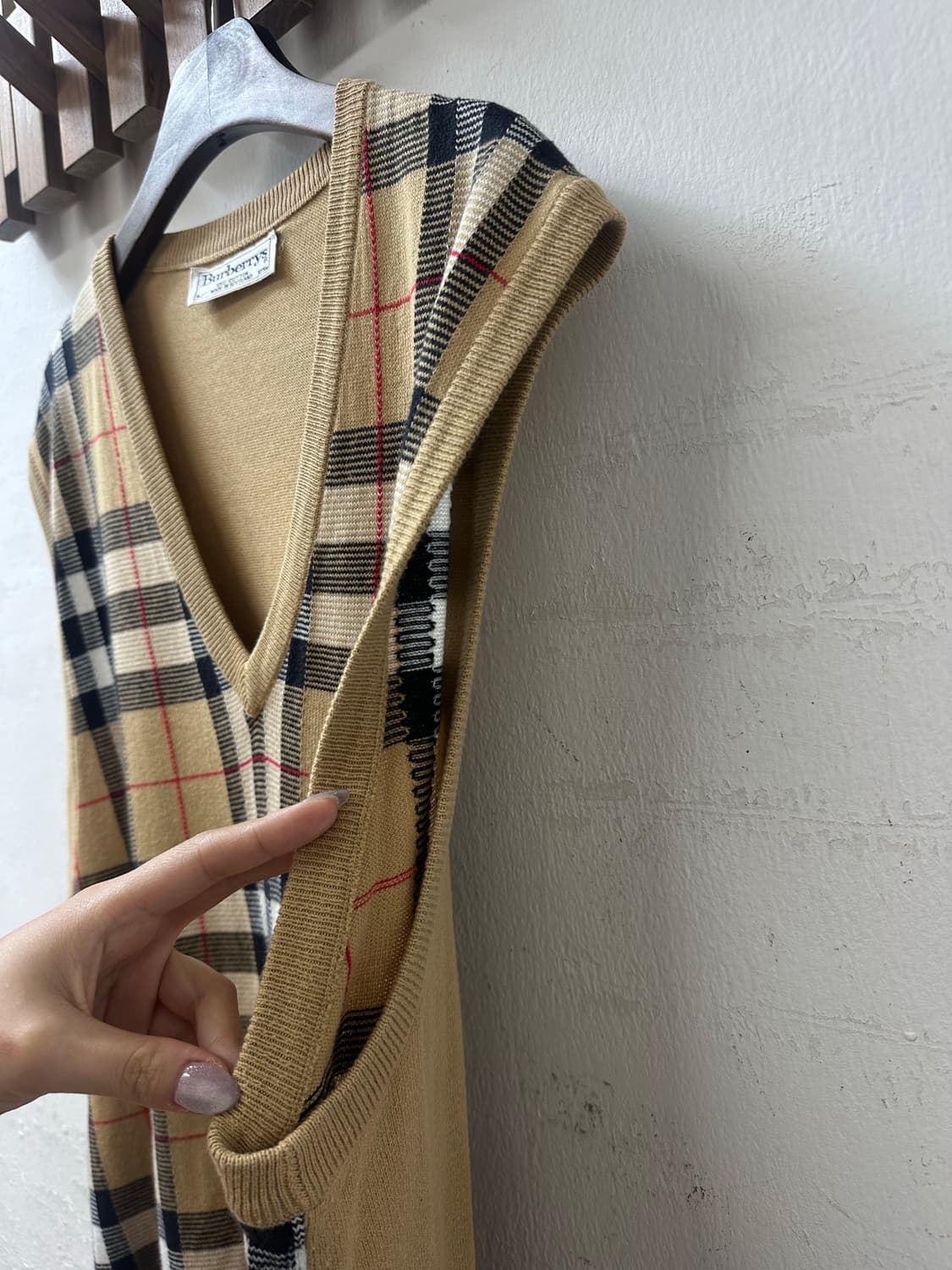 드라이완료 Burberry 버버리 울 혼방 노바체크 니트 베스트  상품이미지3