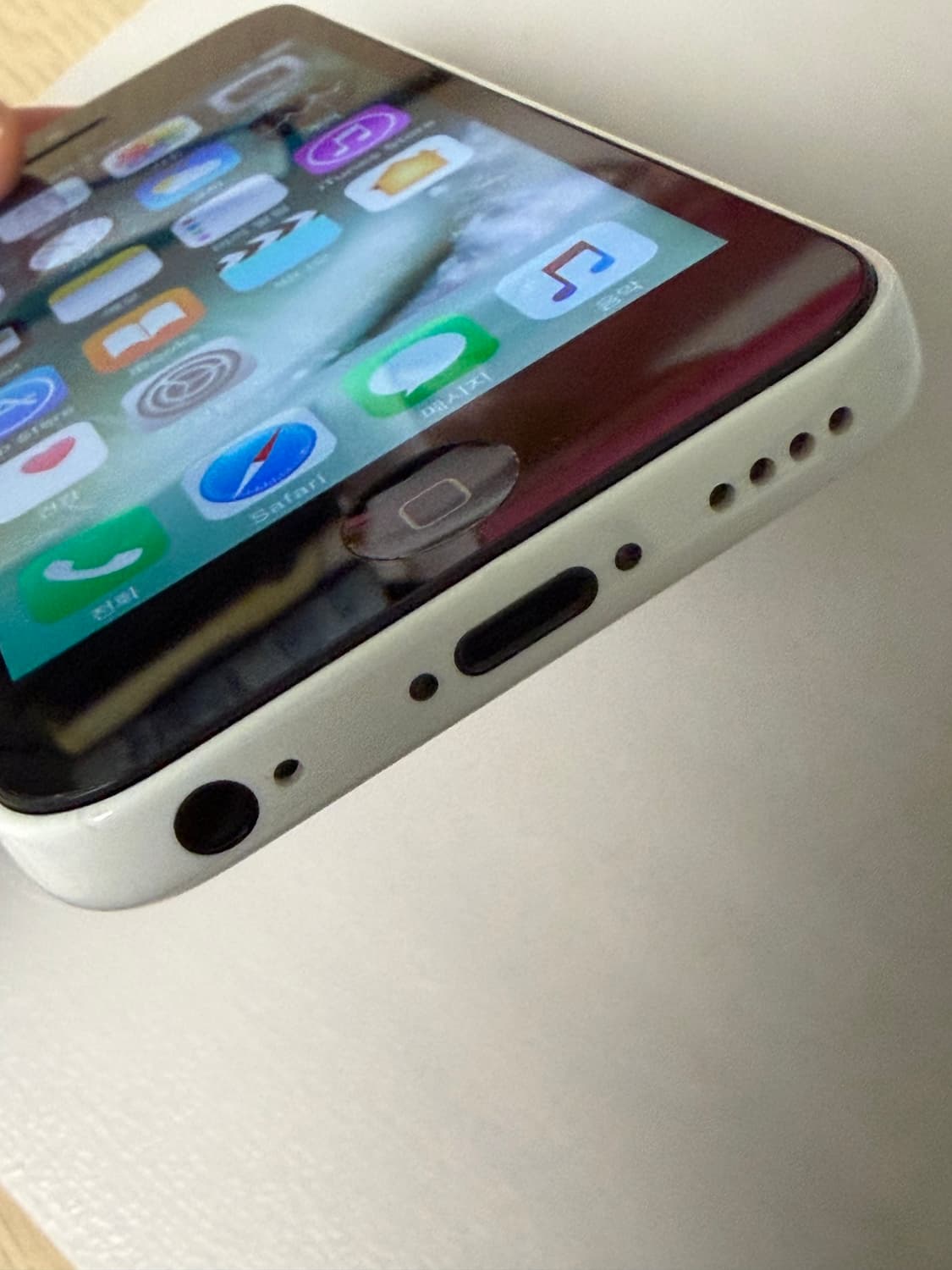아이폰 5c 화이트 16기가 #1257 - 최상컨디션, 익일 발송 상품이미지2