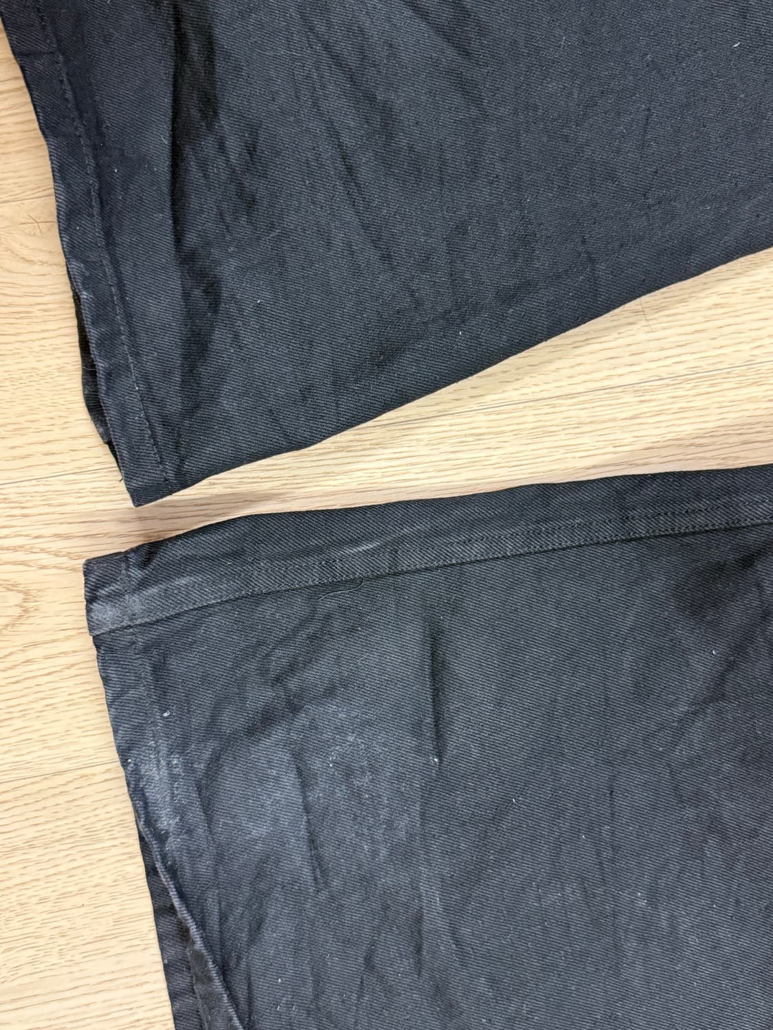 에모스탠스클럽 레더패치 플레어팬츠 1사이즈 상품이미지3