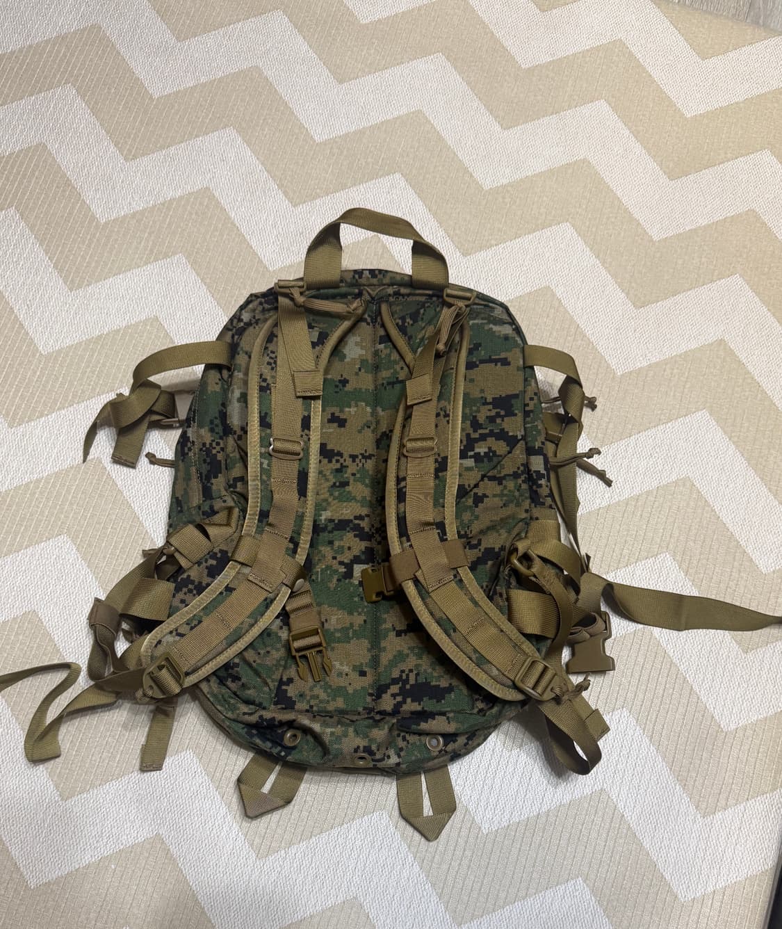 그레고리 밀리터리 레콘 백팩 상품이미지2