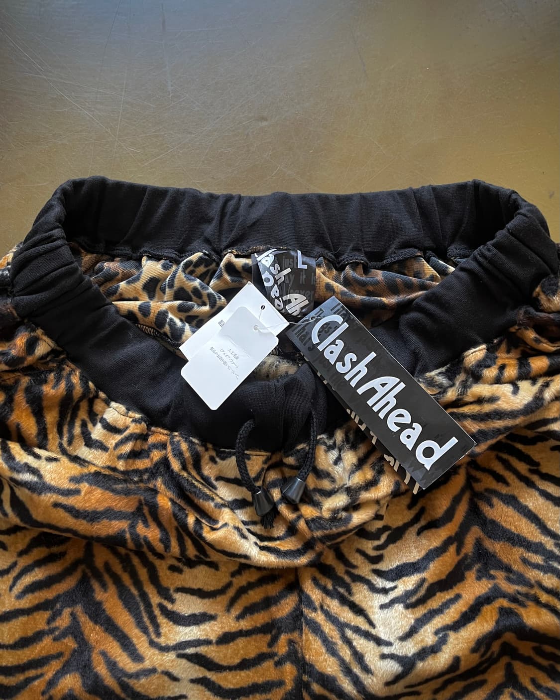2000s Clash Ahead Leopard Baggy Pants 상품이미지7