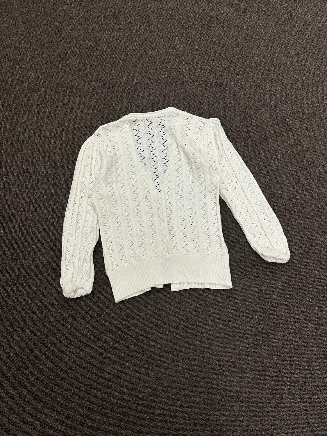 OS)Japanese vintage 여성 아이렛 패턴 v넥 니트 가디건  상품이미지5