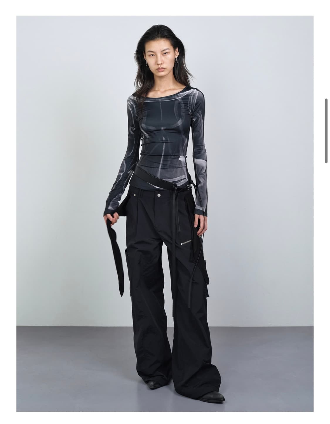 나체 x-ray printed long sleeve  상품이미지1