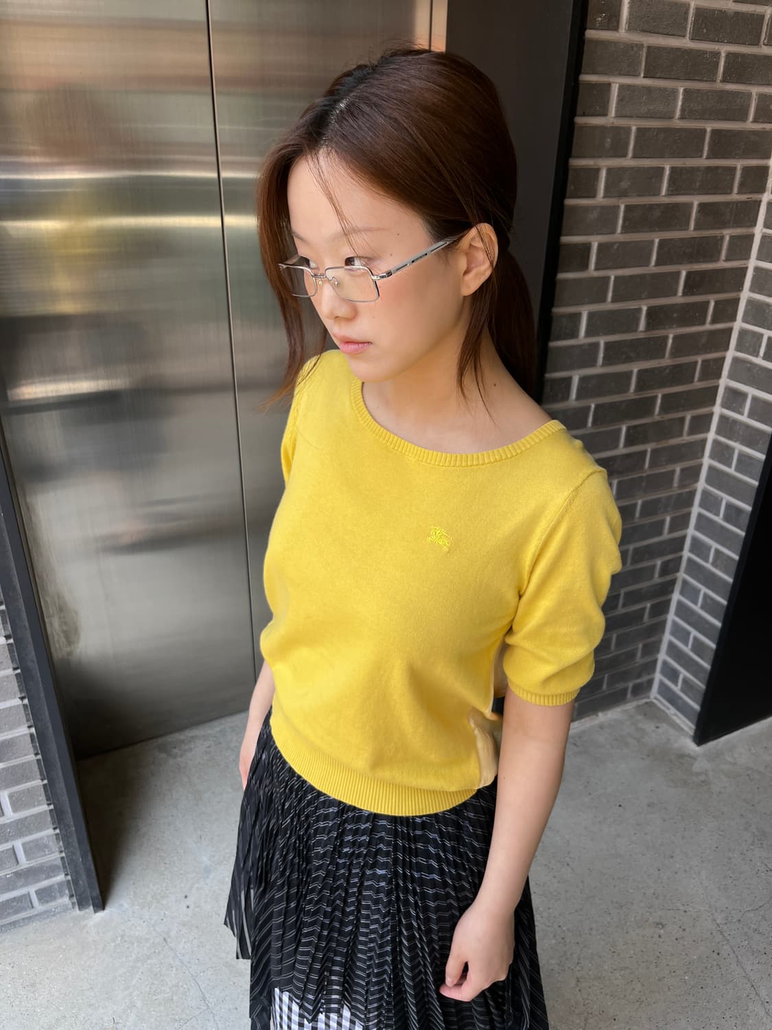 Burberry 버버리 로고 탑 옐로우 상품이미지1