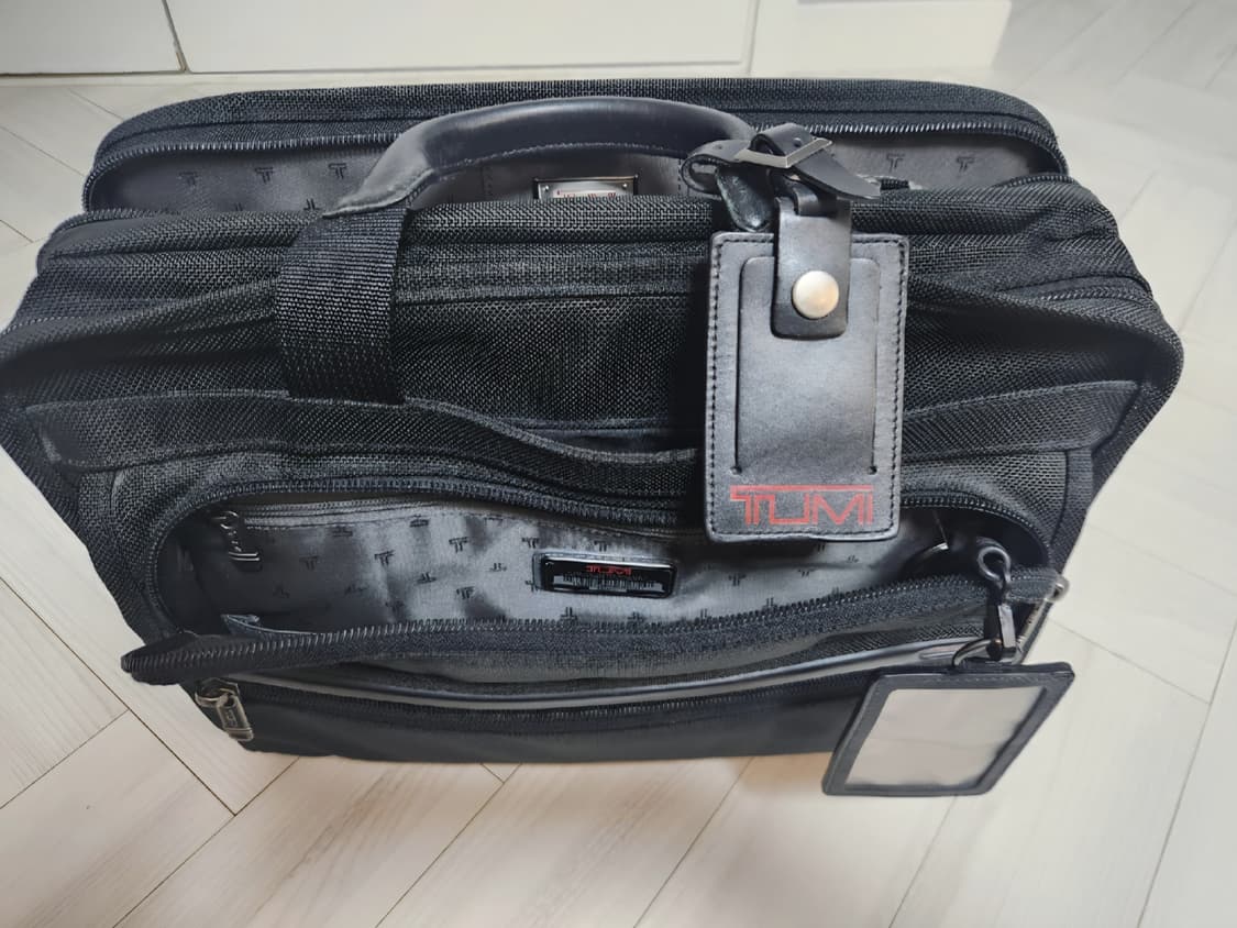 투미(TUMI) 알파 에센셜 랩탑 브리프 케이스 (품번# 26130D4) 상품이미지4