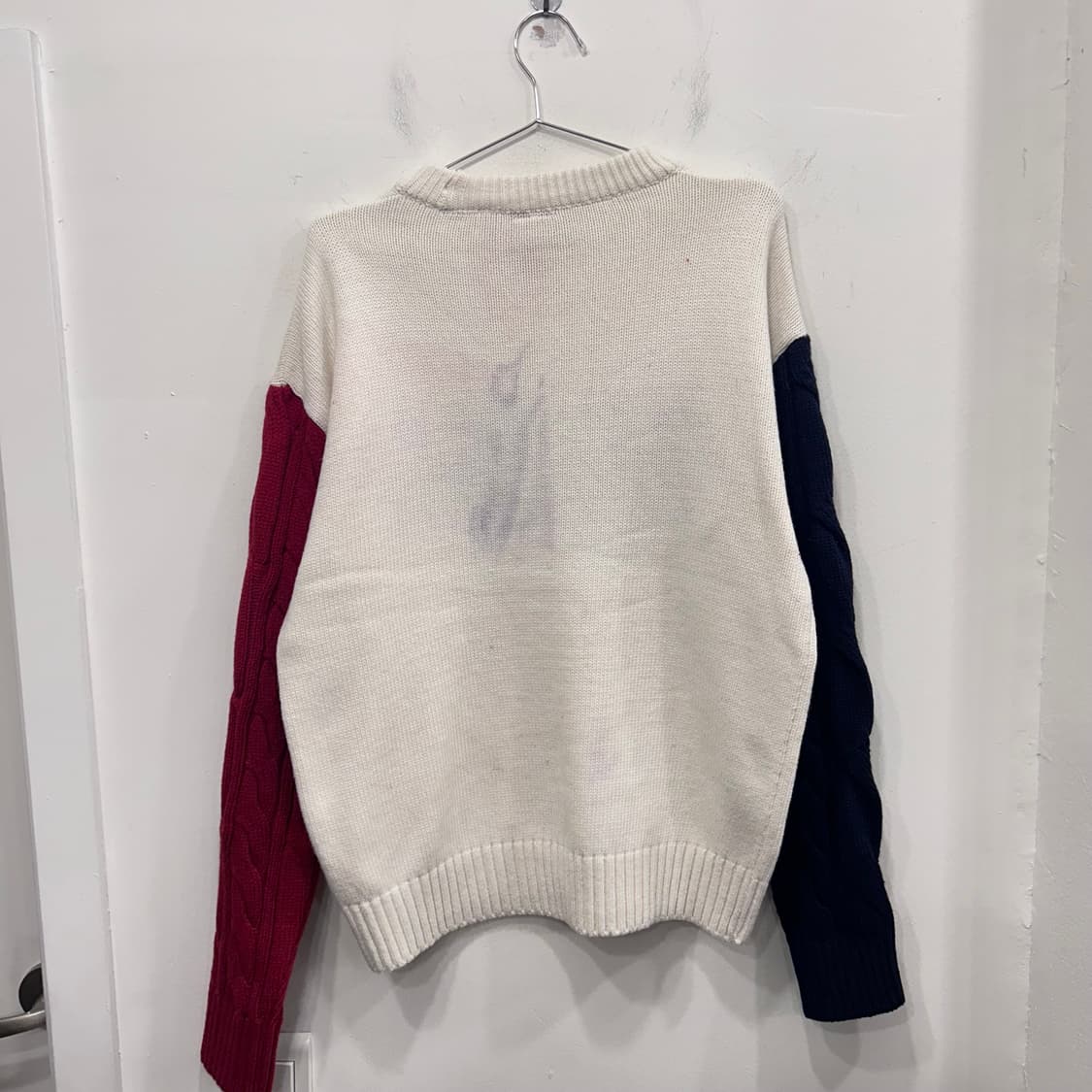 뉴에라 멀티 패브릭 배색 오버핏 니트 상품이미지5