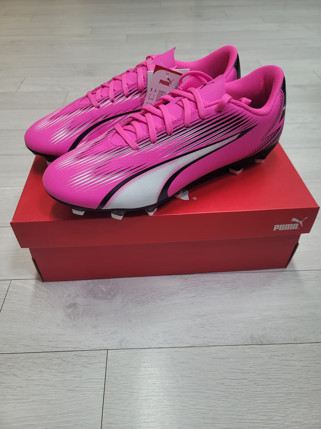 (275)푸마 축구화 울트라 플레이 FG/AG[대전 직거래도 가능] 상품이미지4