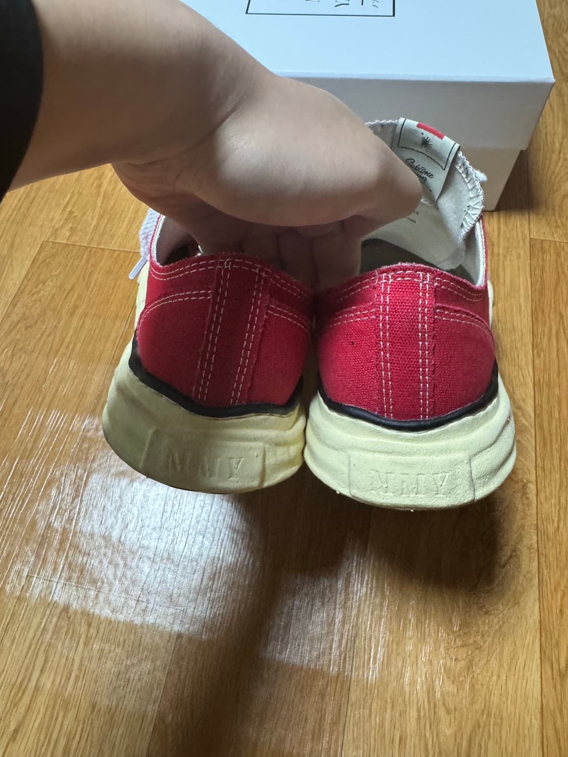 [43] 메종 미하라 야스히로 피터슨 캔버스 로우 스니커즈 레드 상품이미지4