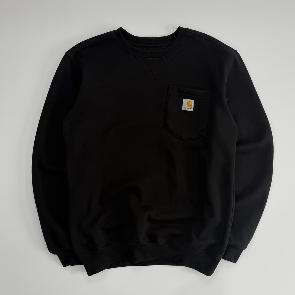 Carhartt 칼하트 포켓 블랙 맨투맨  상품이미지3