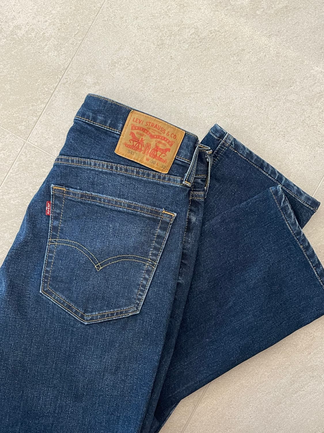 리바이스 541 데님 팬츠 W30 L32 상품이미지1