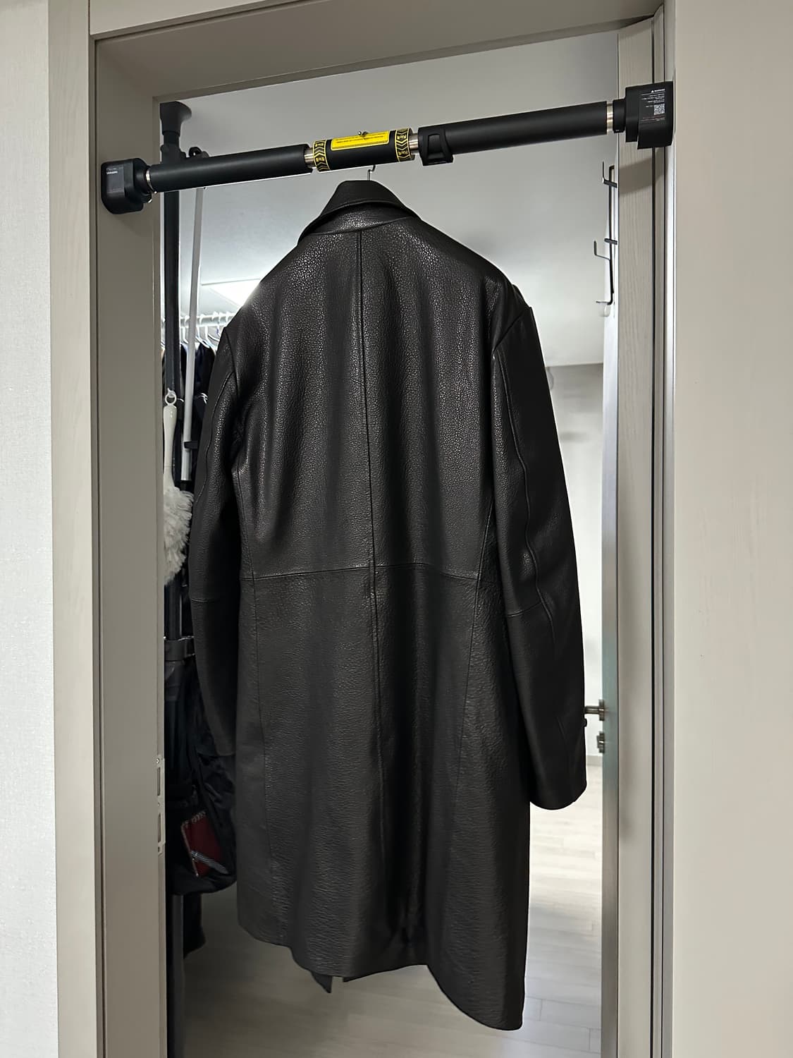 STU 램스킨 레더 코트 상품이미지6