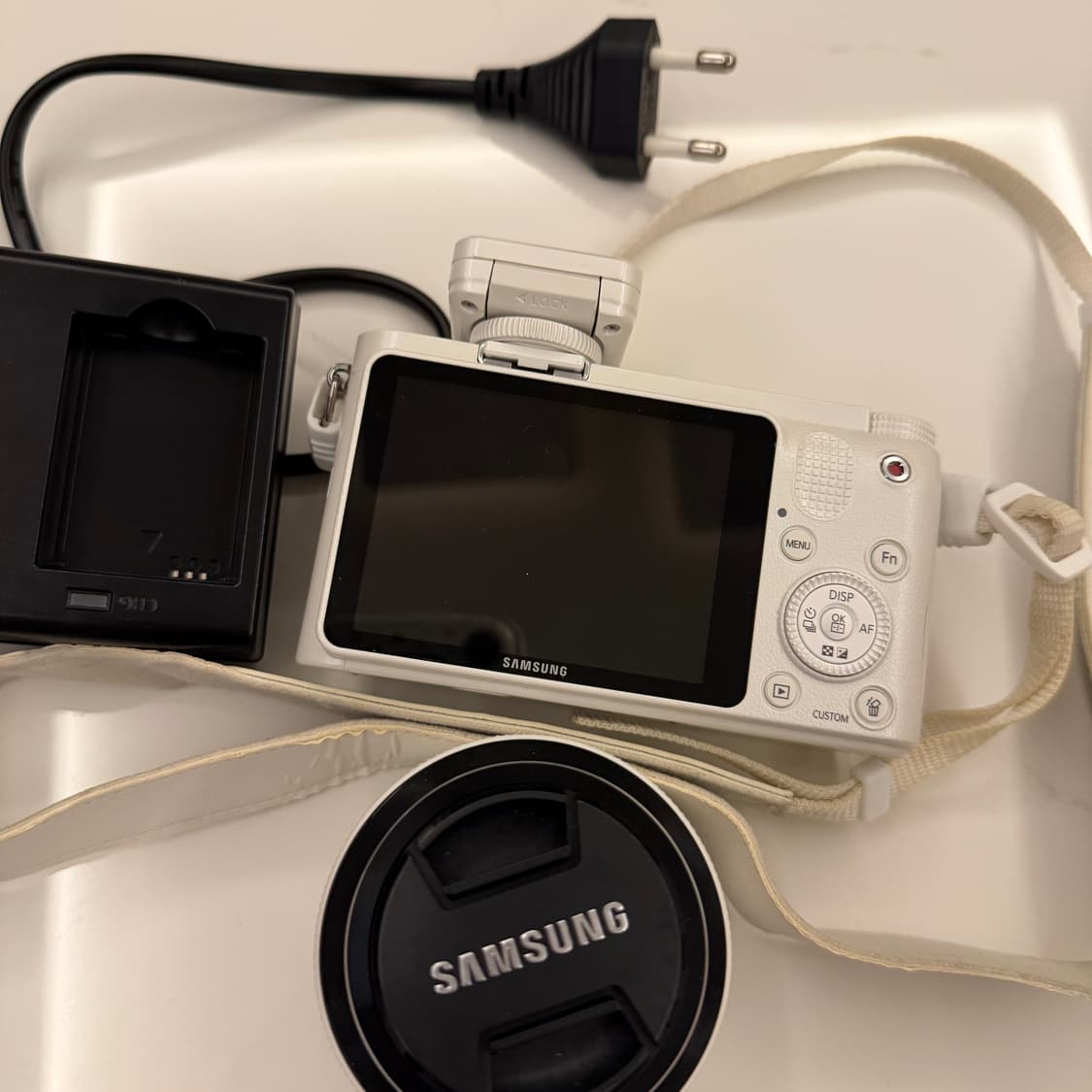 삼성 NX1000 미러리스 카메라 + 20-50mm렌즈 상품이미지6