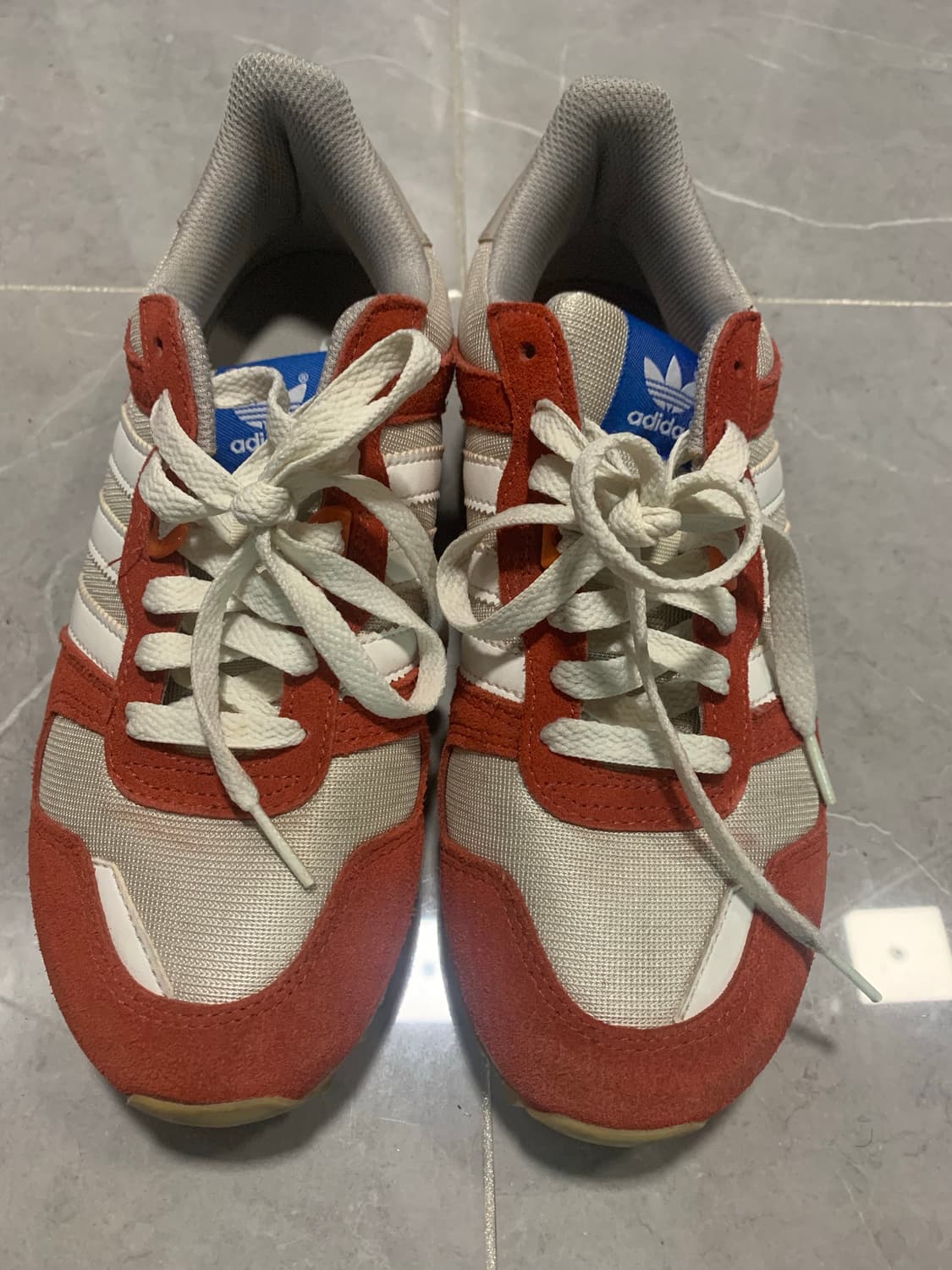 아디다스 zx 700 레드 상품이미지1