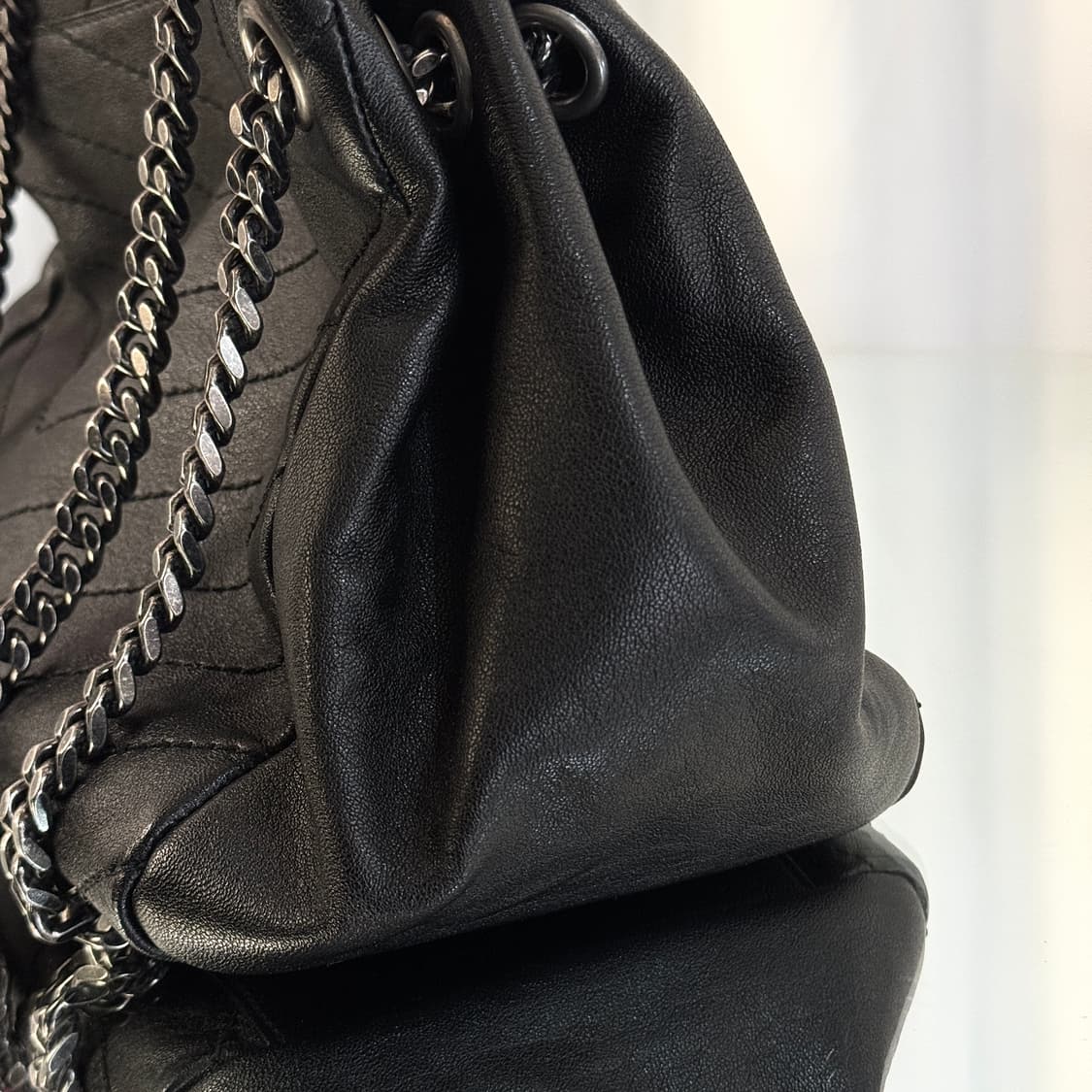 [정품] 입생로랑 니키백 미디움 블랙 신형 상품이미지7