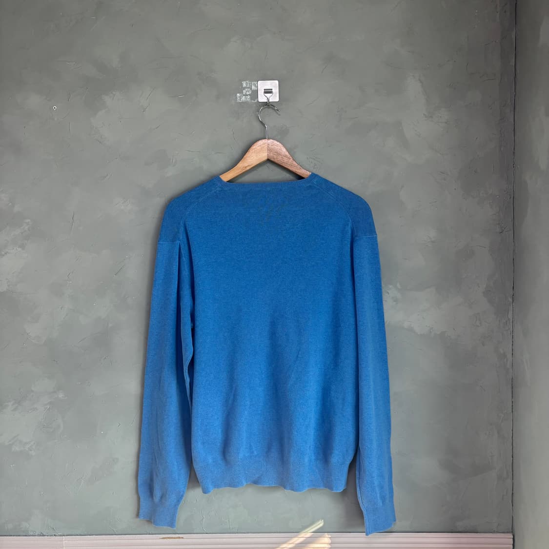 폴로 랄프로렌 코튼 브이넥 니트 스카이블루 상품이미지4