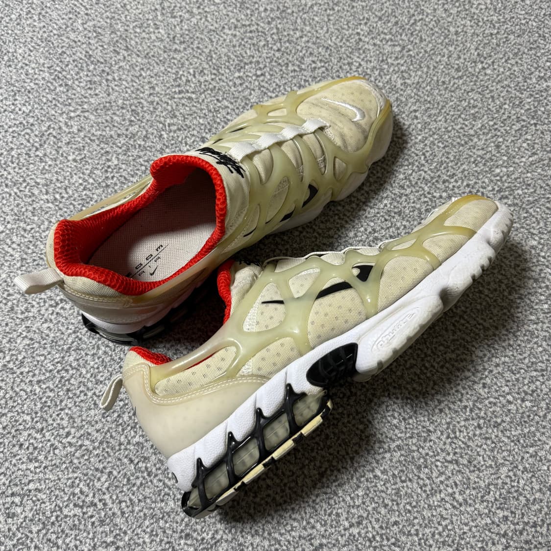 [정가 40만원] 스투시 나이키 스피리돈 270 상품이미지3