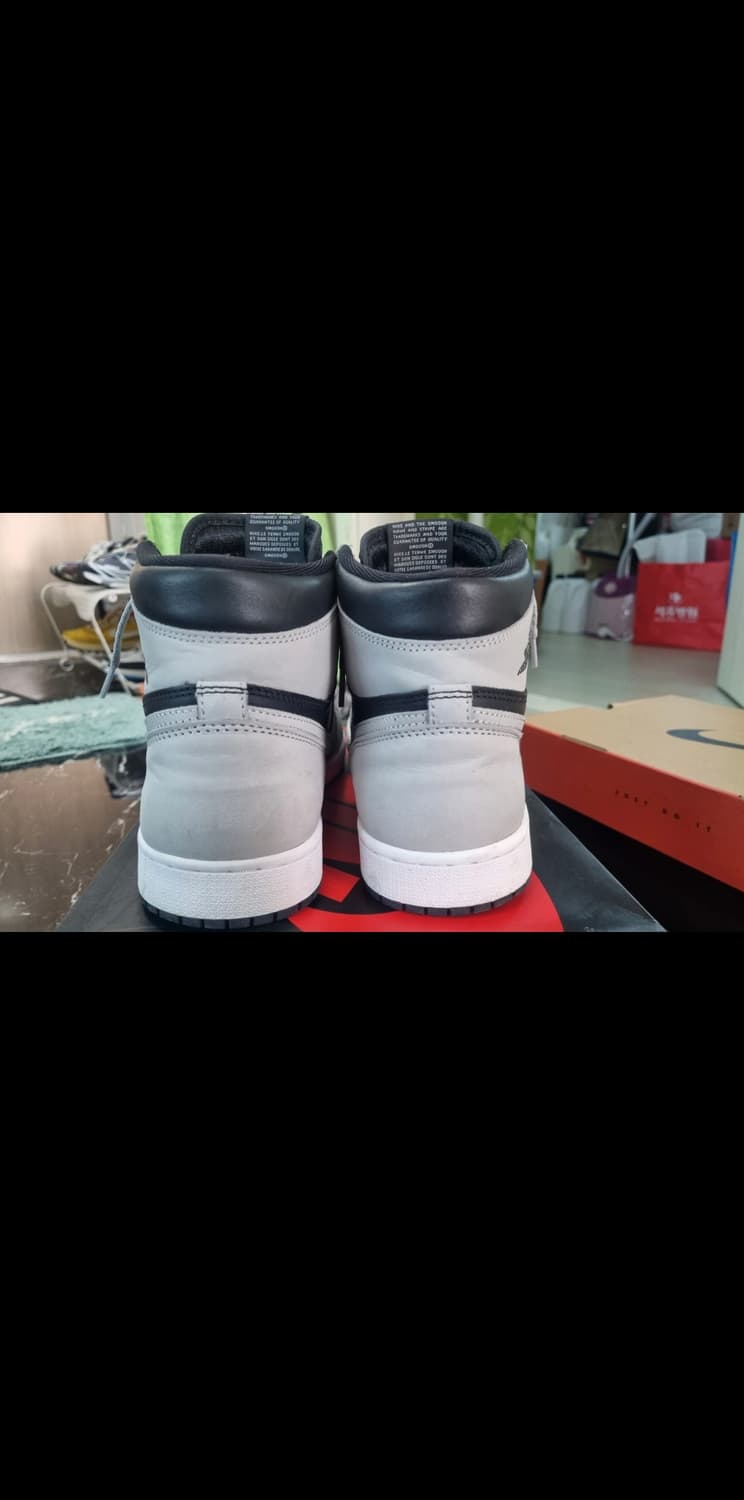 조던 1 레트로 하이 OG 쉐도우 상품이미지3