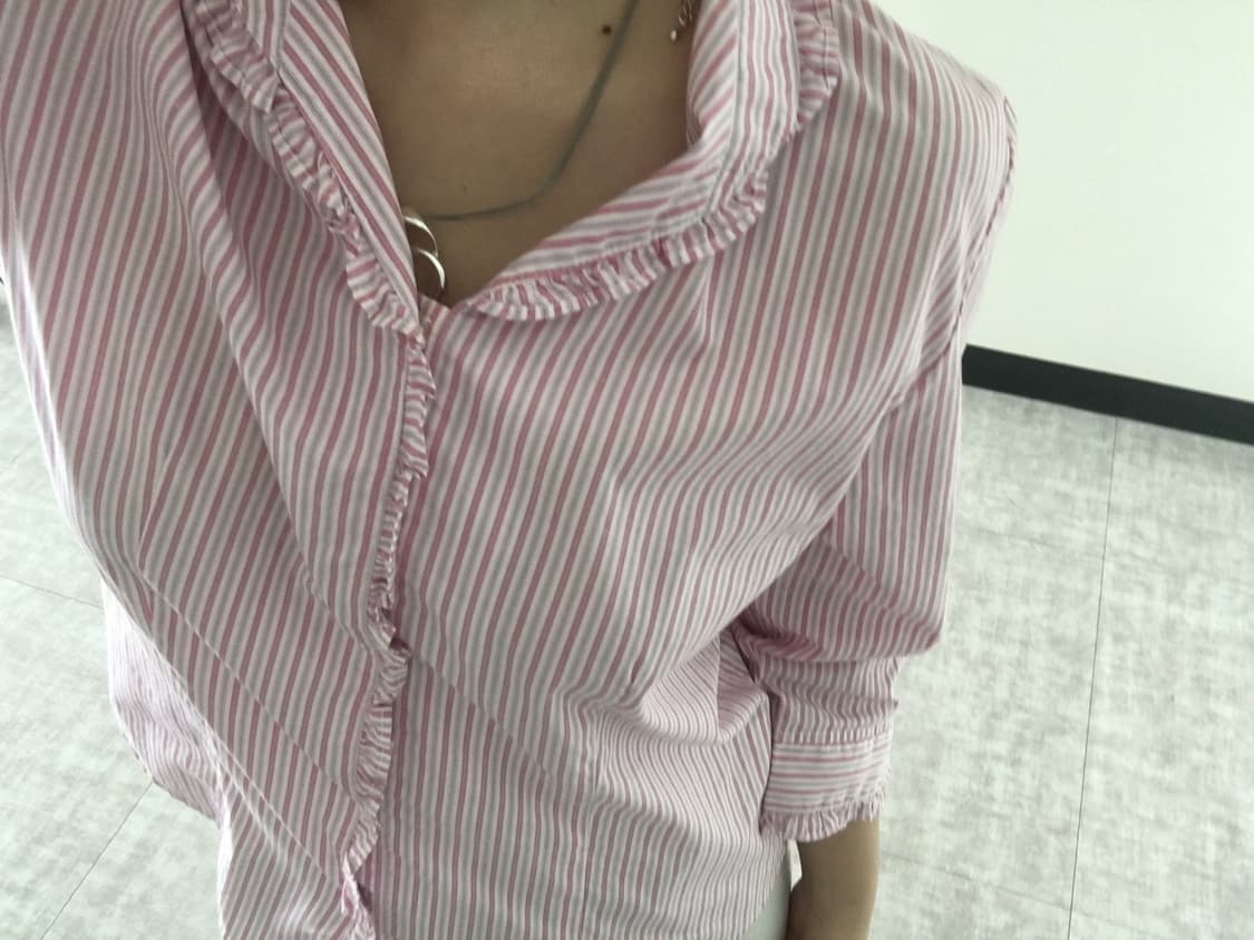 ruffle stripe cotton blouse 상품이미지3